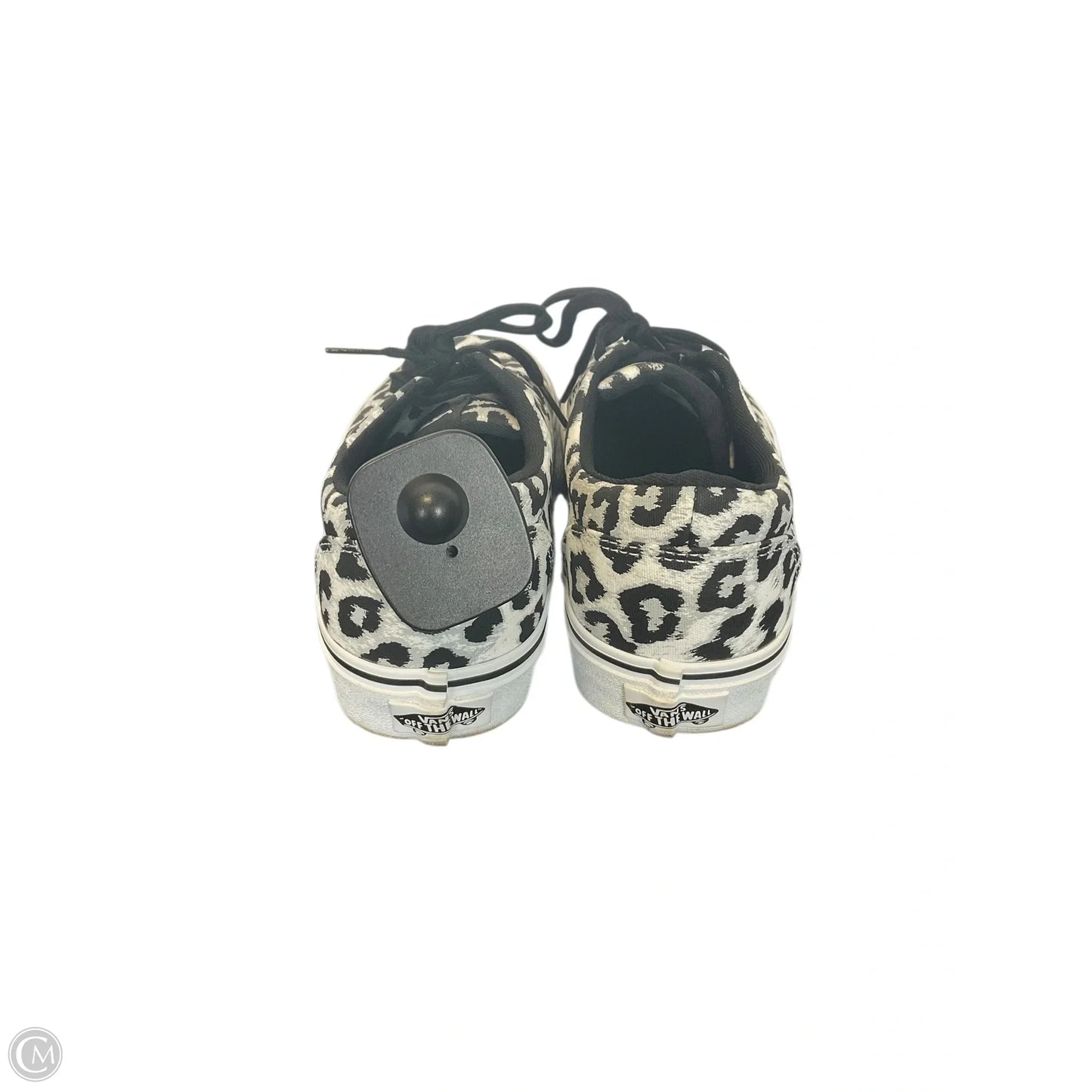 Shoes Sneakers By Vans In Black & White, Size: 6.5