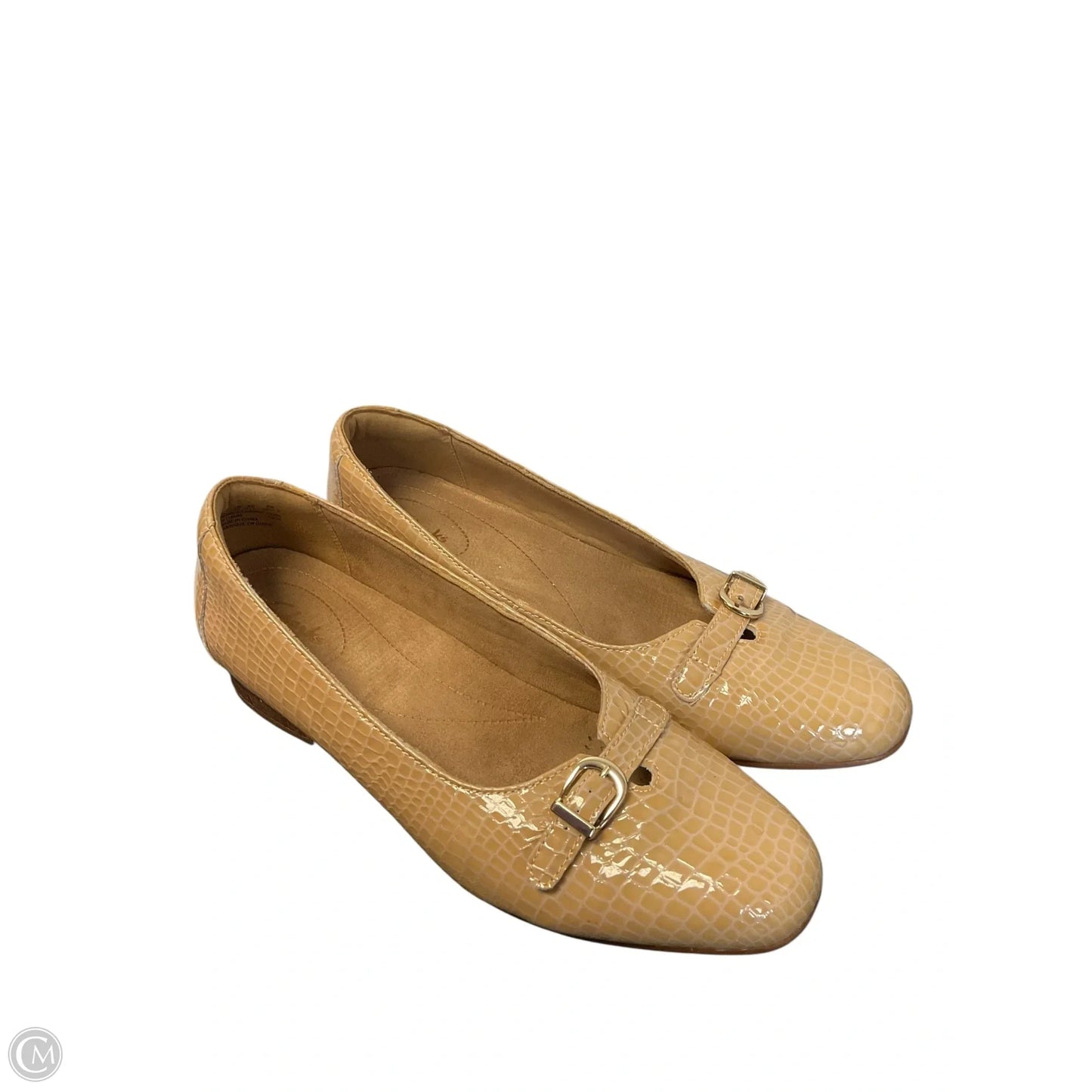 Shoes Flats By Clarks In Brown, Size: 10