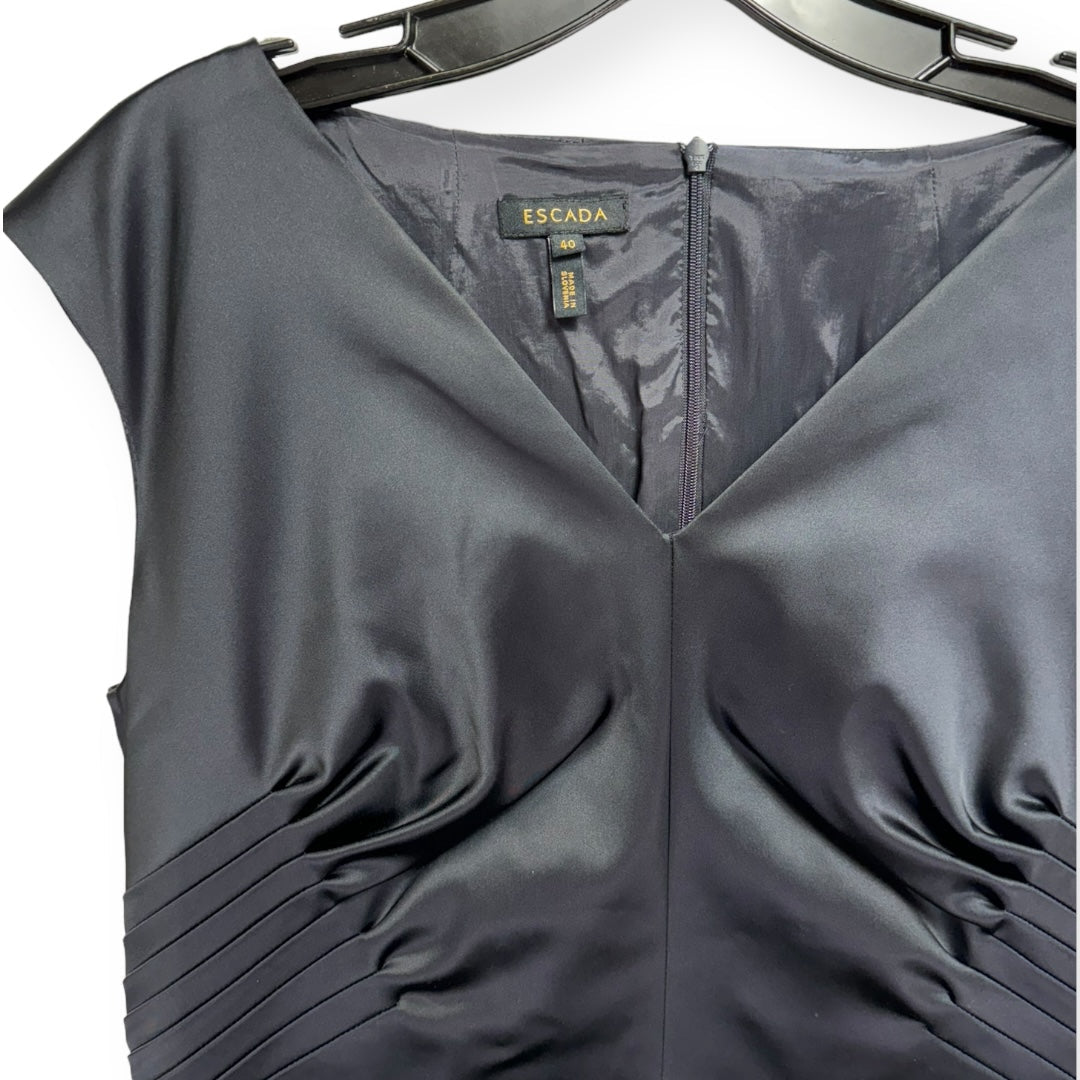 Dress Designer By Escada Size: 8
