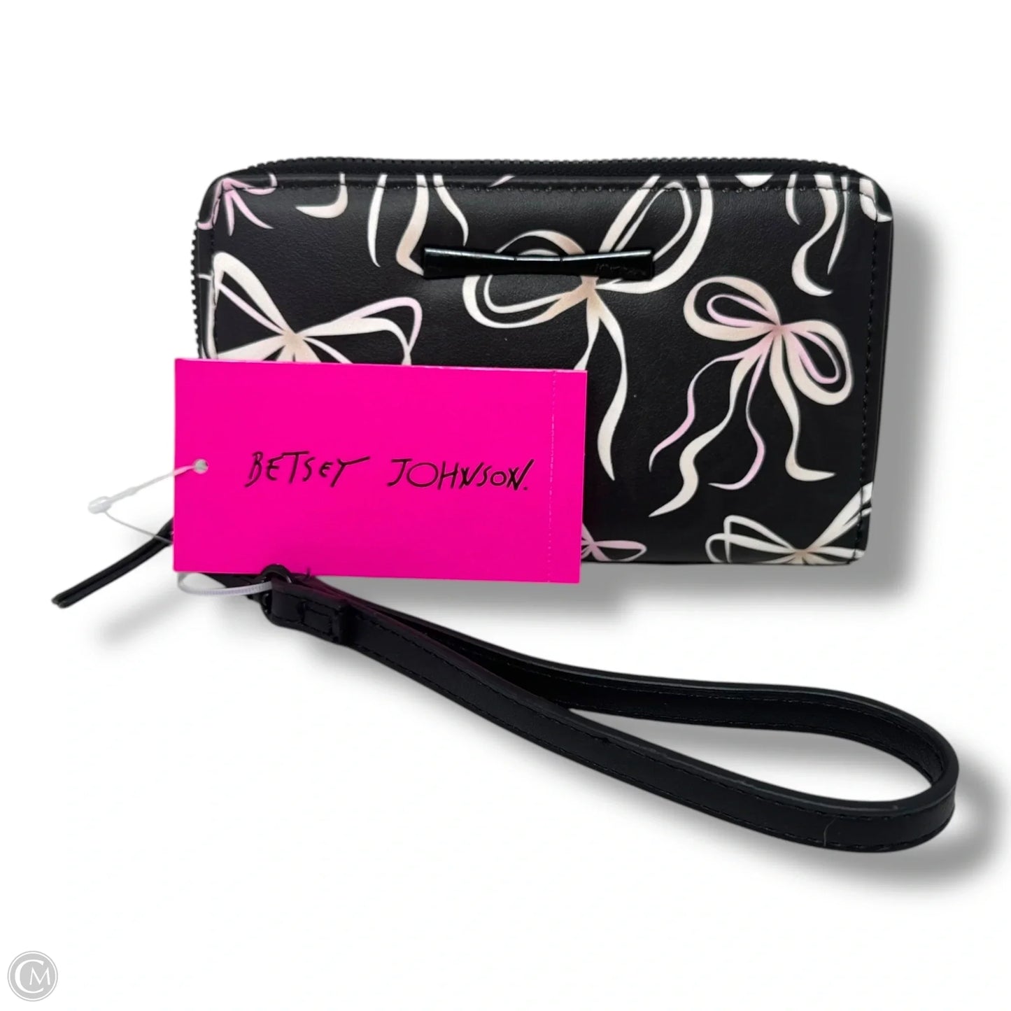 XO Zip Around Long Wallet Wristlet
By Betsey Johnson, Size: Medium
