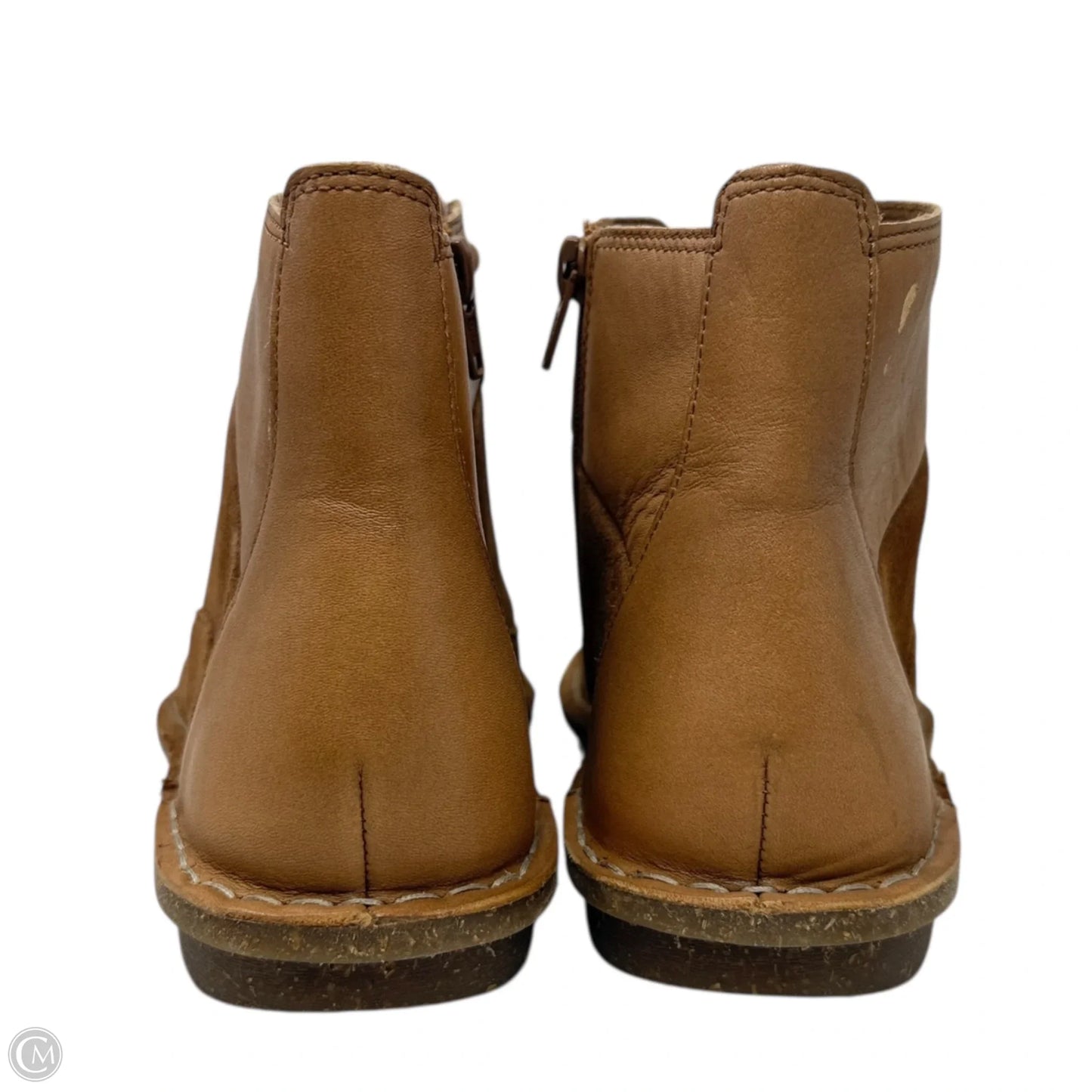 Shoes Flats By Clarks In Tan, Size: 9