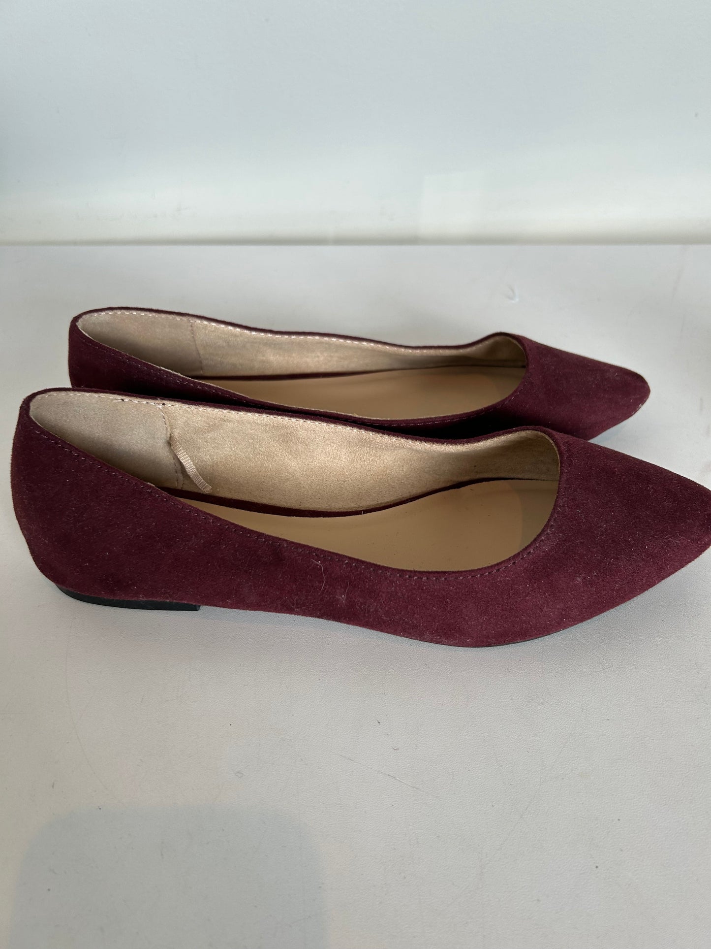 Shoes Flats By Old Navy In Maroon, Size: 8