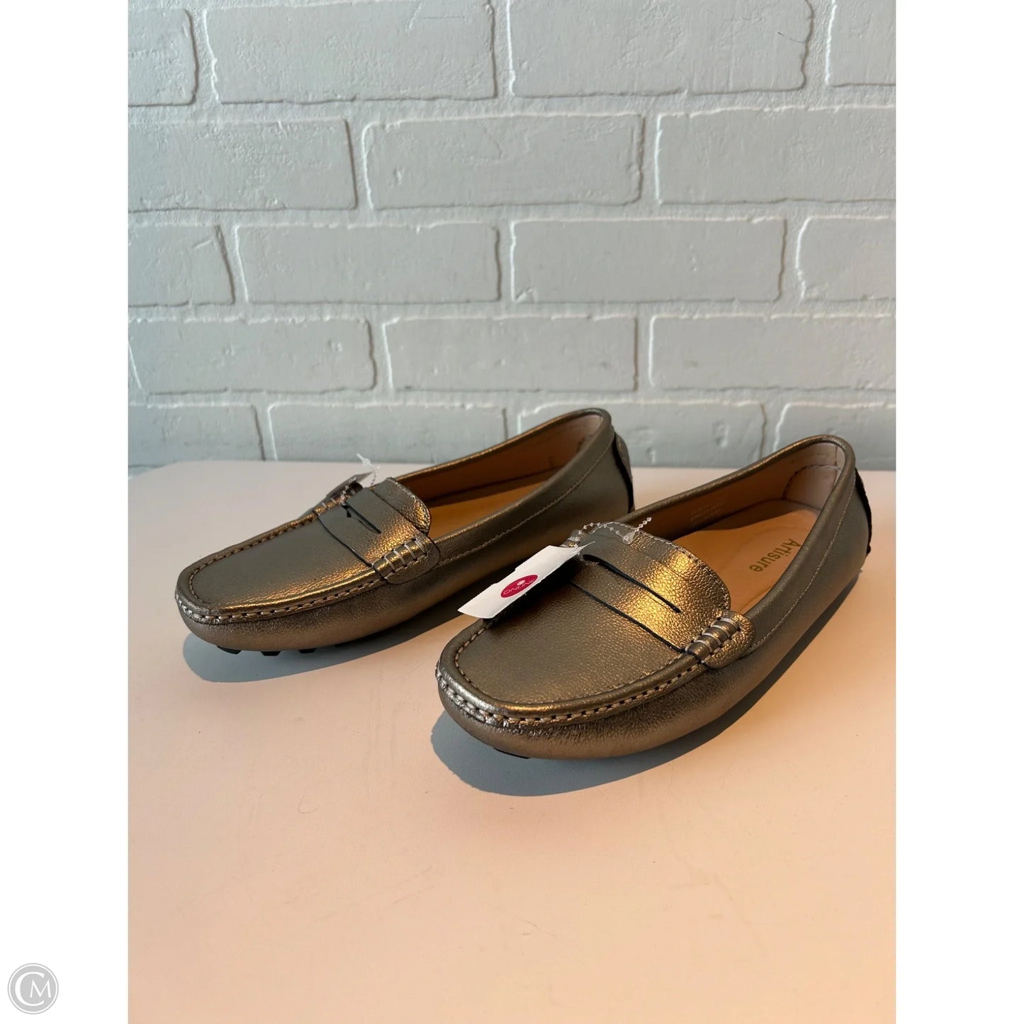 Shoes Flats By ARTISURE In Gold, Size: 10