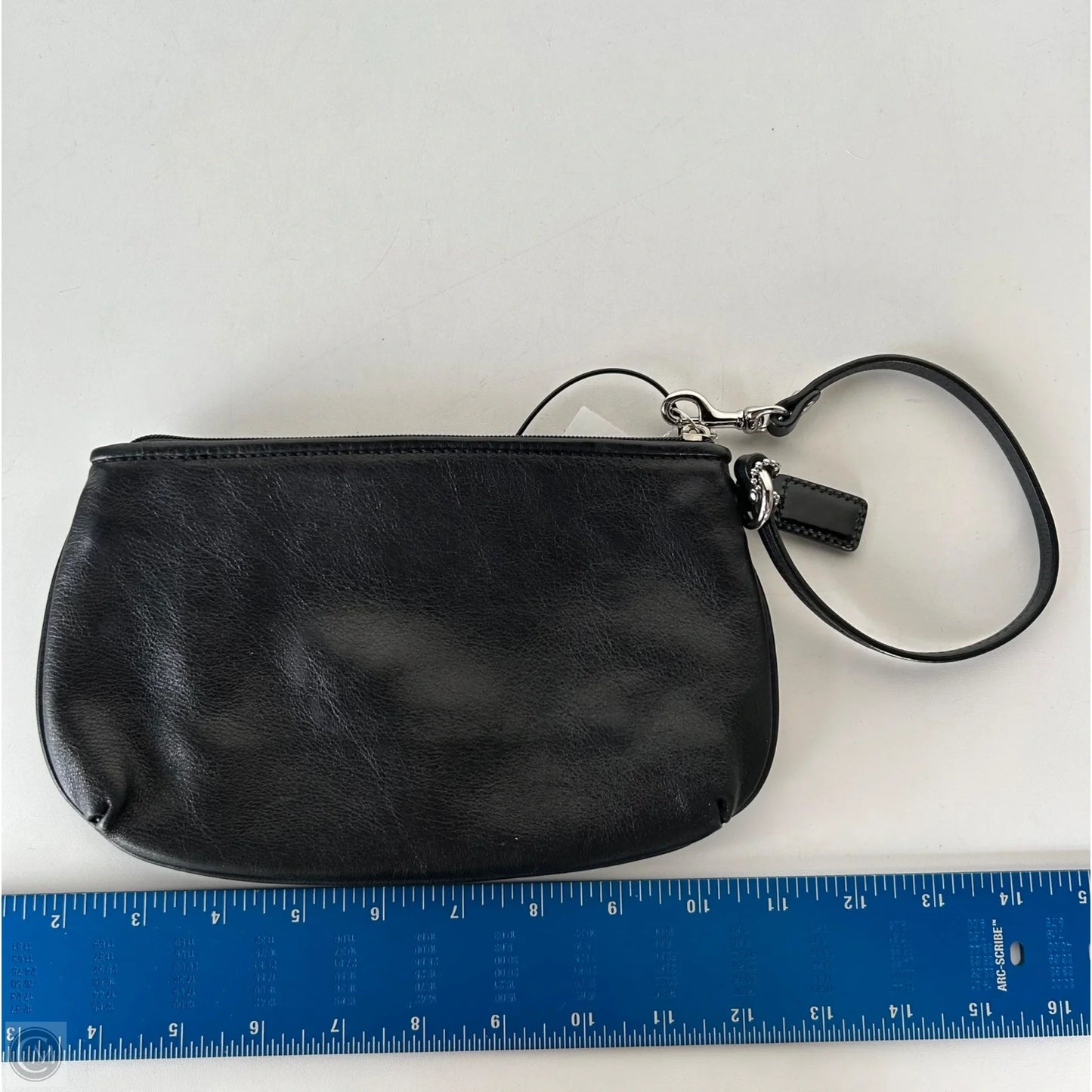 Wristlet Designer By Coach, Size: Medium