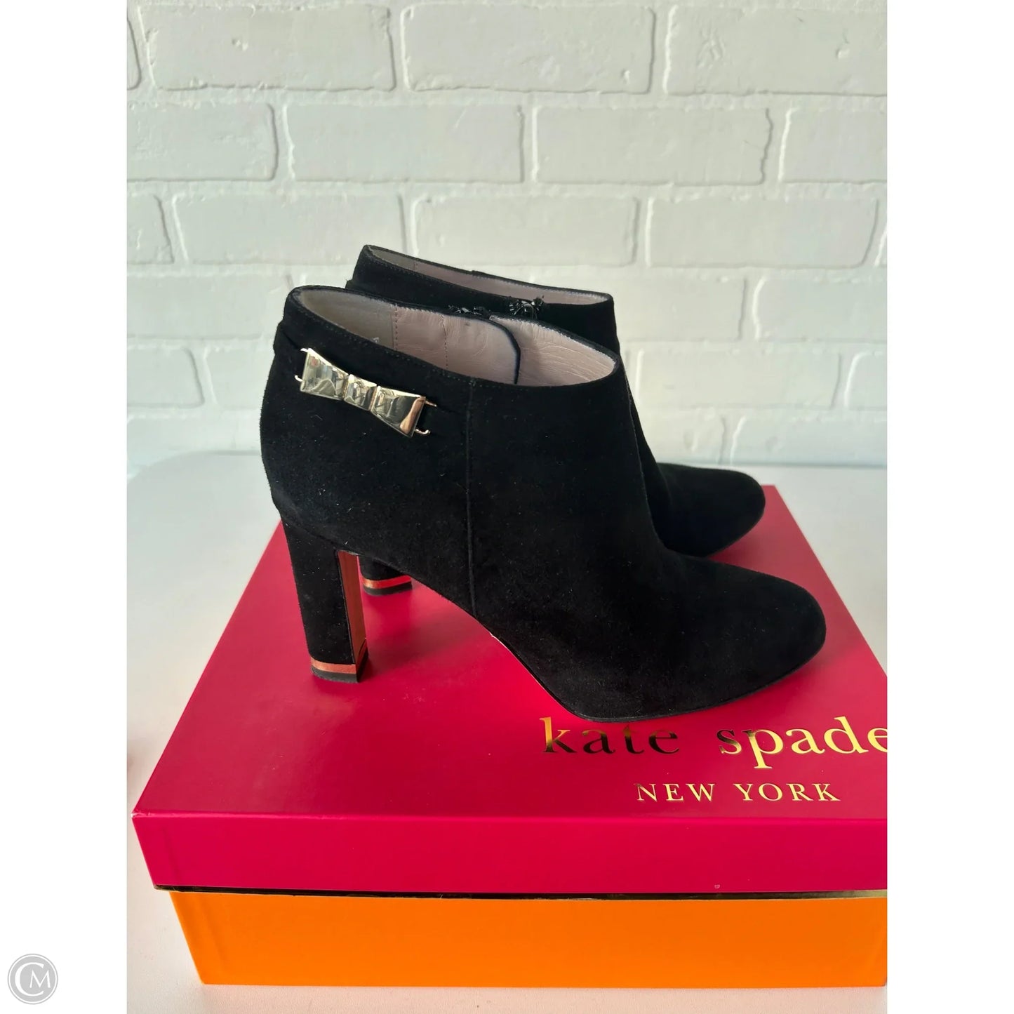 Boots Designer By Kate Spade In Black & Gold, Size: 8.5