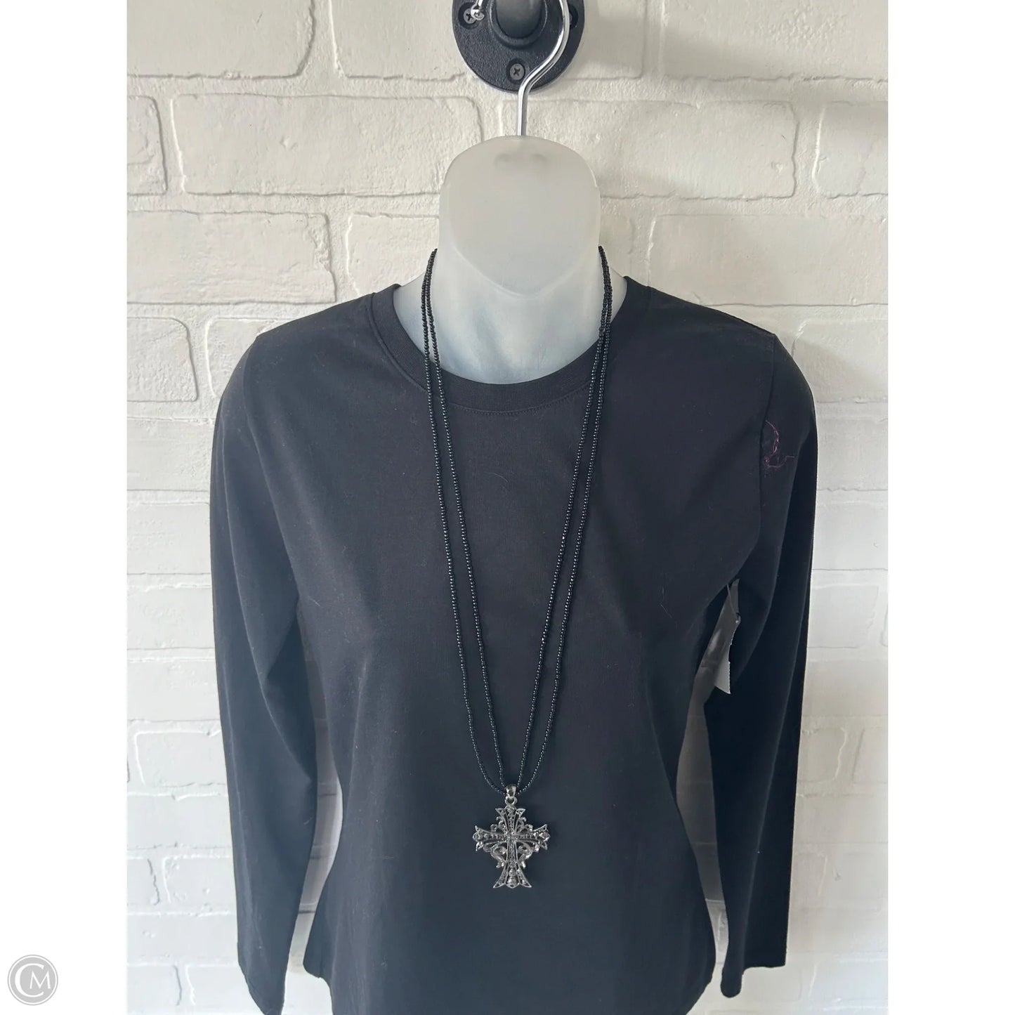 Necklace Pendant By Clothes Mentor