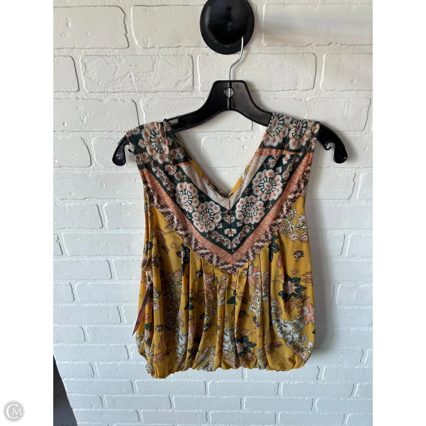 Top Sleeveless By Free People In Green & Yellow, Size: M