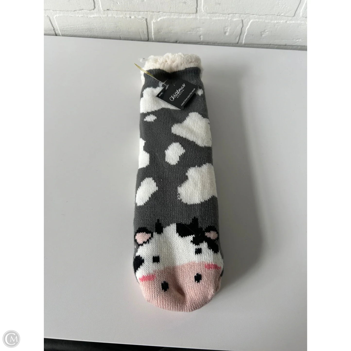Socks By Clothes Mentor In Grey & White, Size: Osfm
