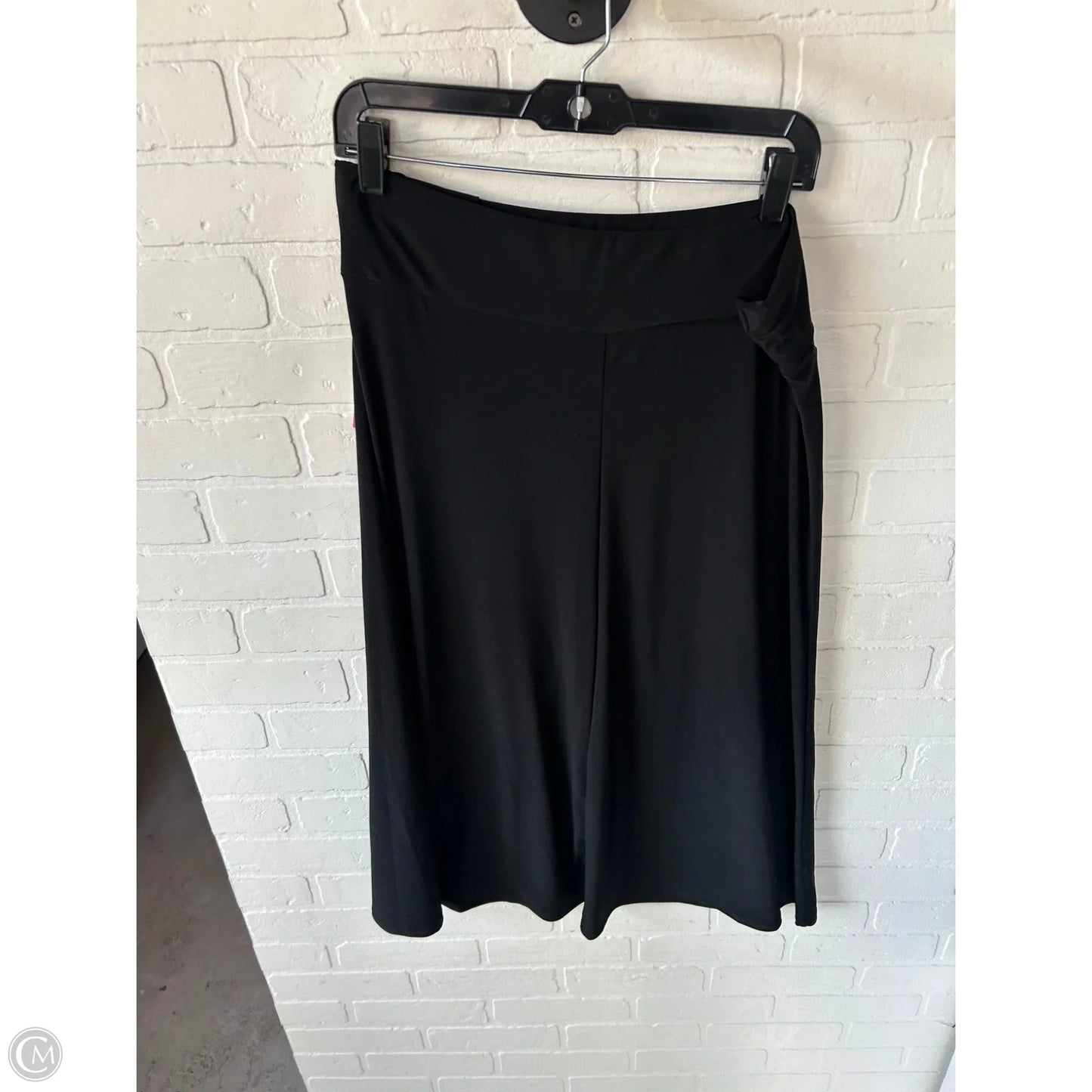 Skirt Midi By Clothes Mentor In Black, Size: 10