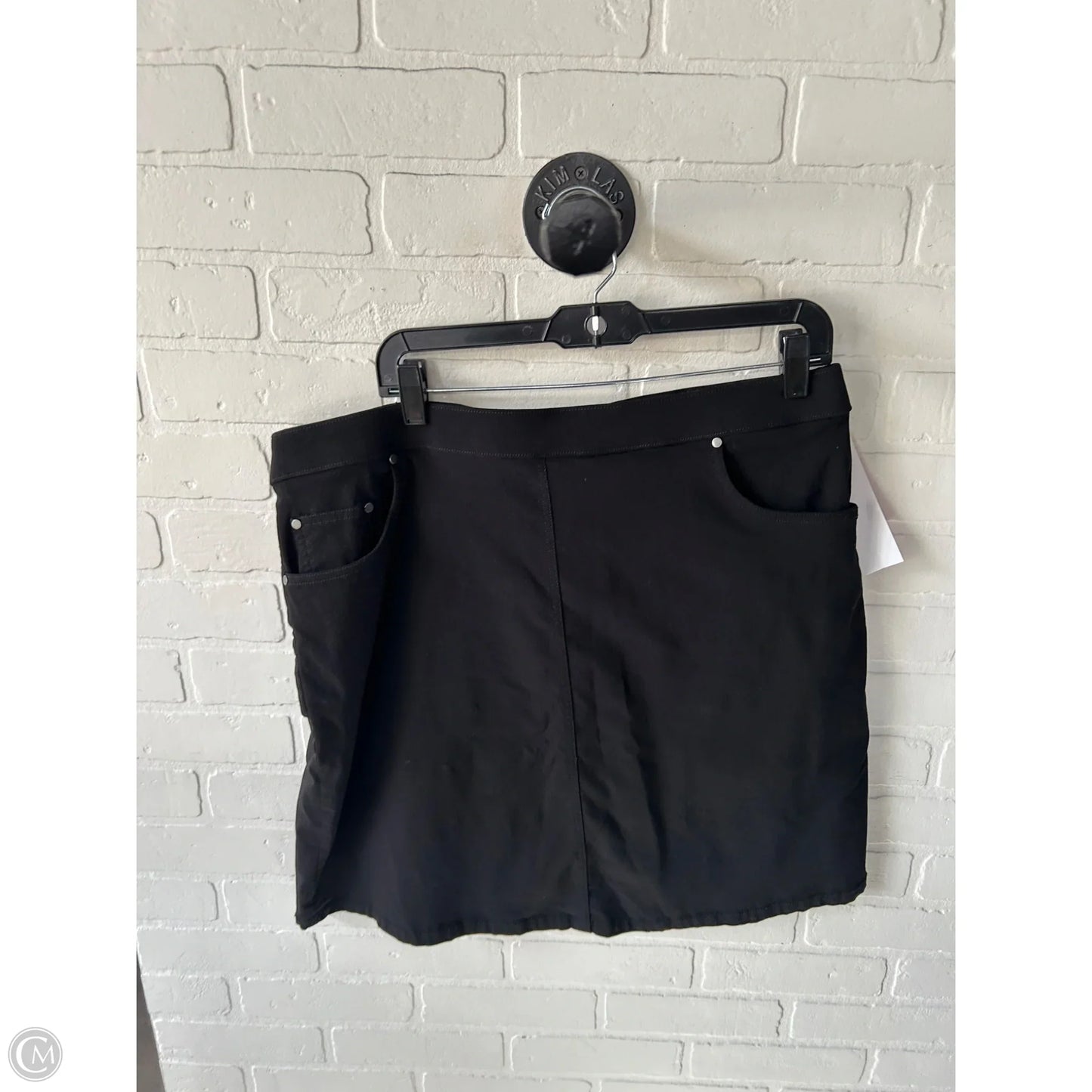 Skort By Hearts Of Palm In Black, Size: 16