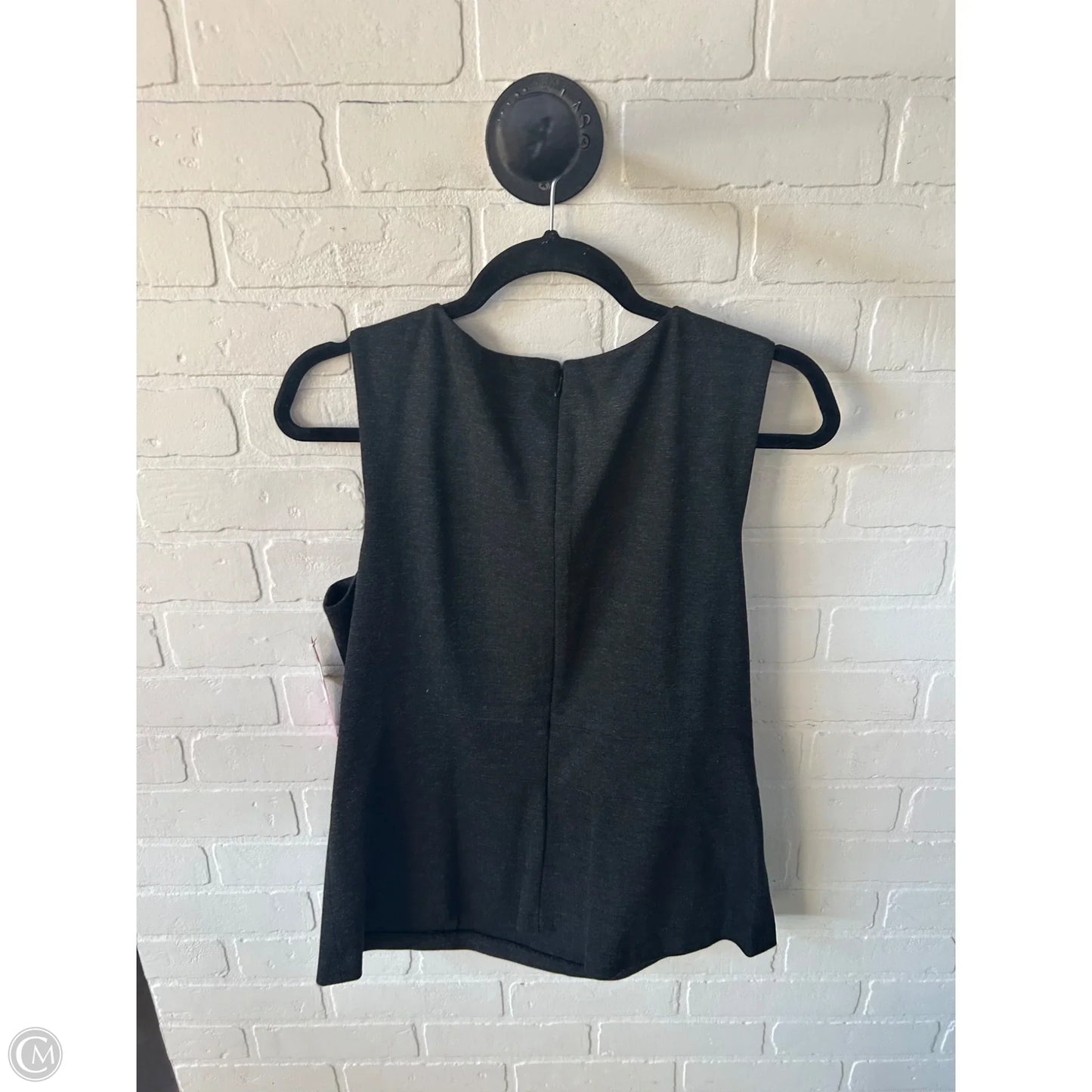 Blouse Sleeveless By Cabi In Grey, Size: Xl