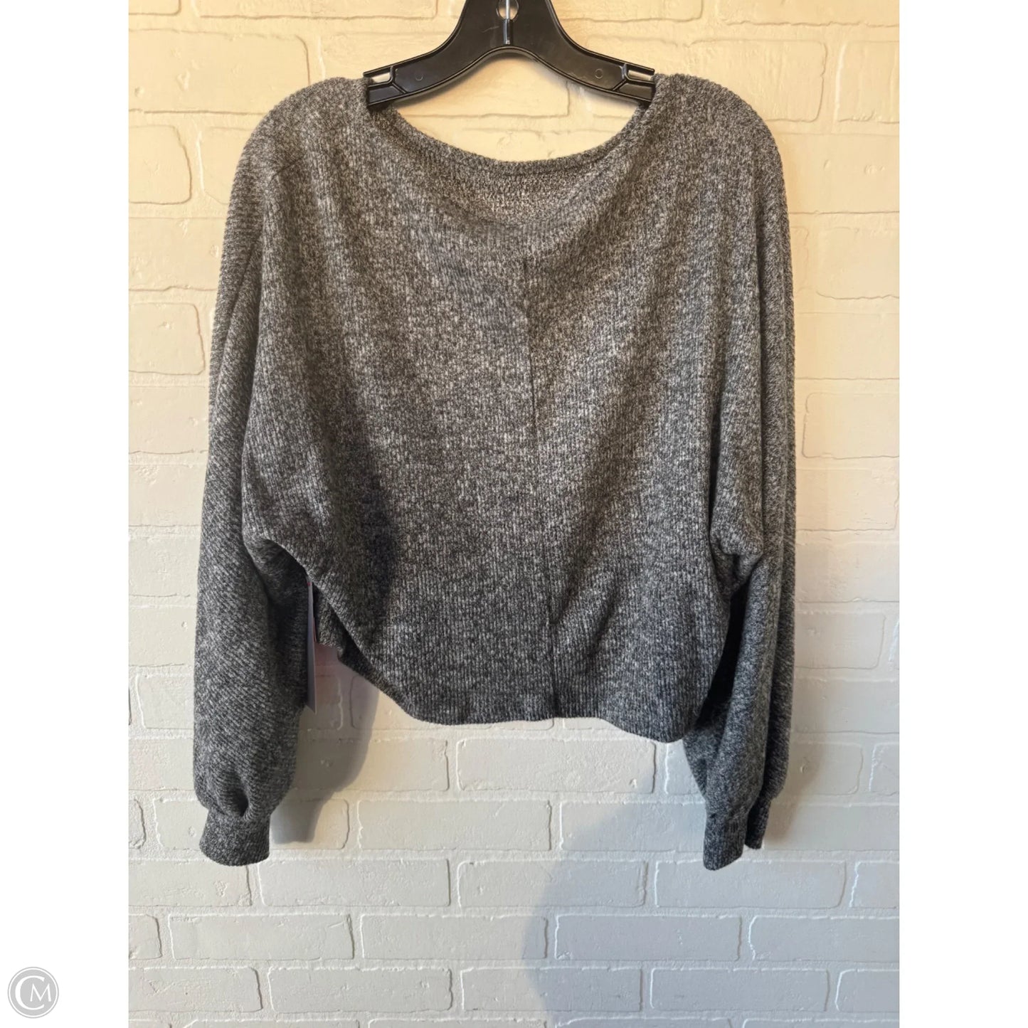 Top Long Sleeve By Shein In Grey, Size: M