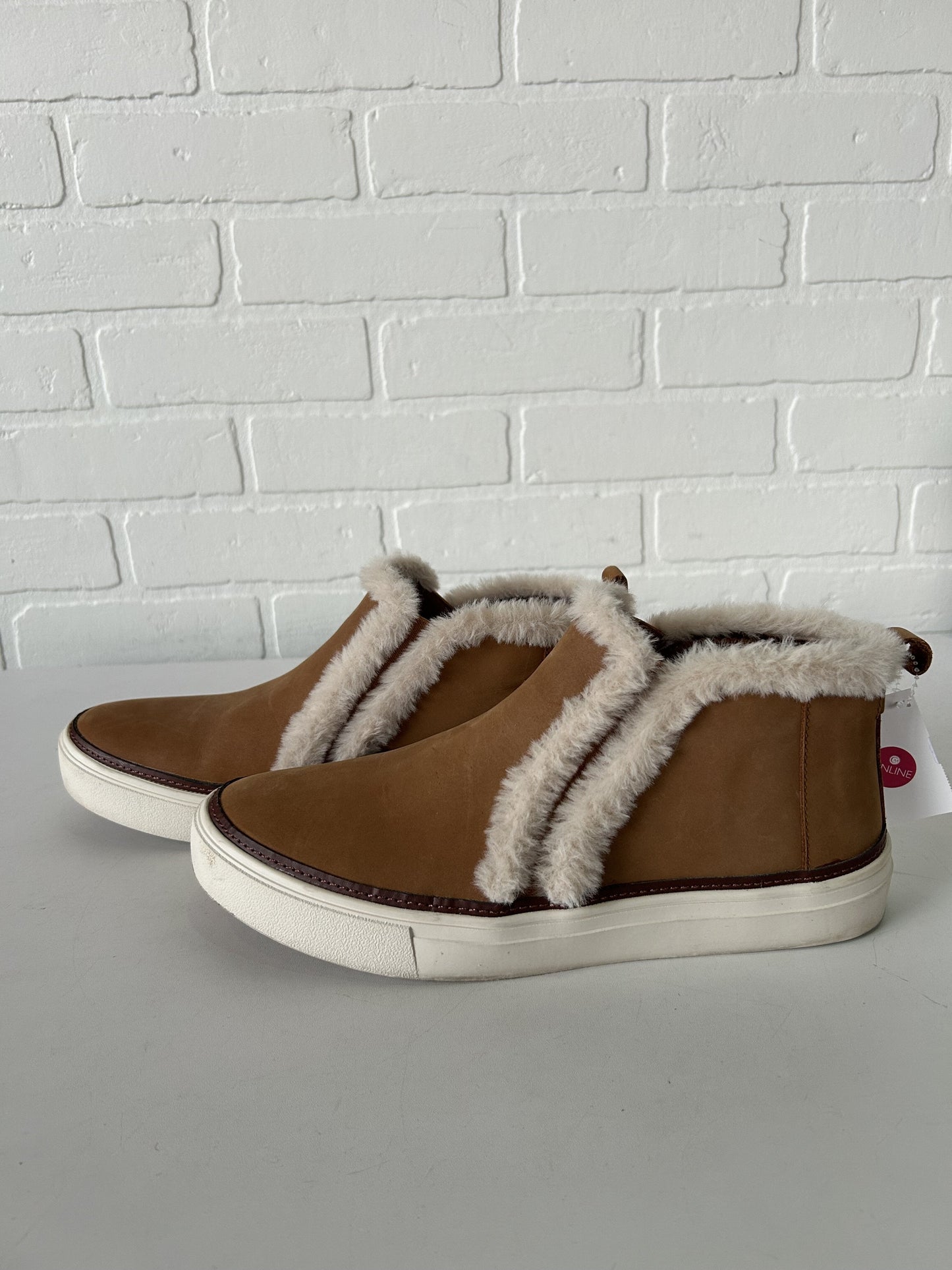 Boots Ankle Flats By Toms Size: 9.5