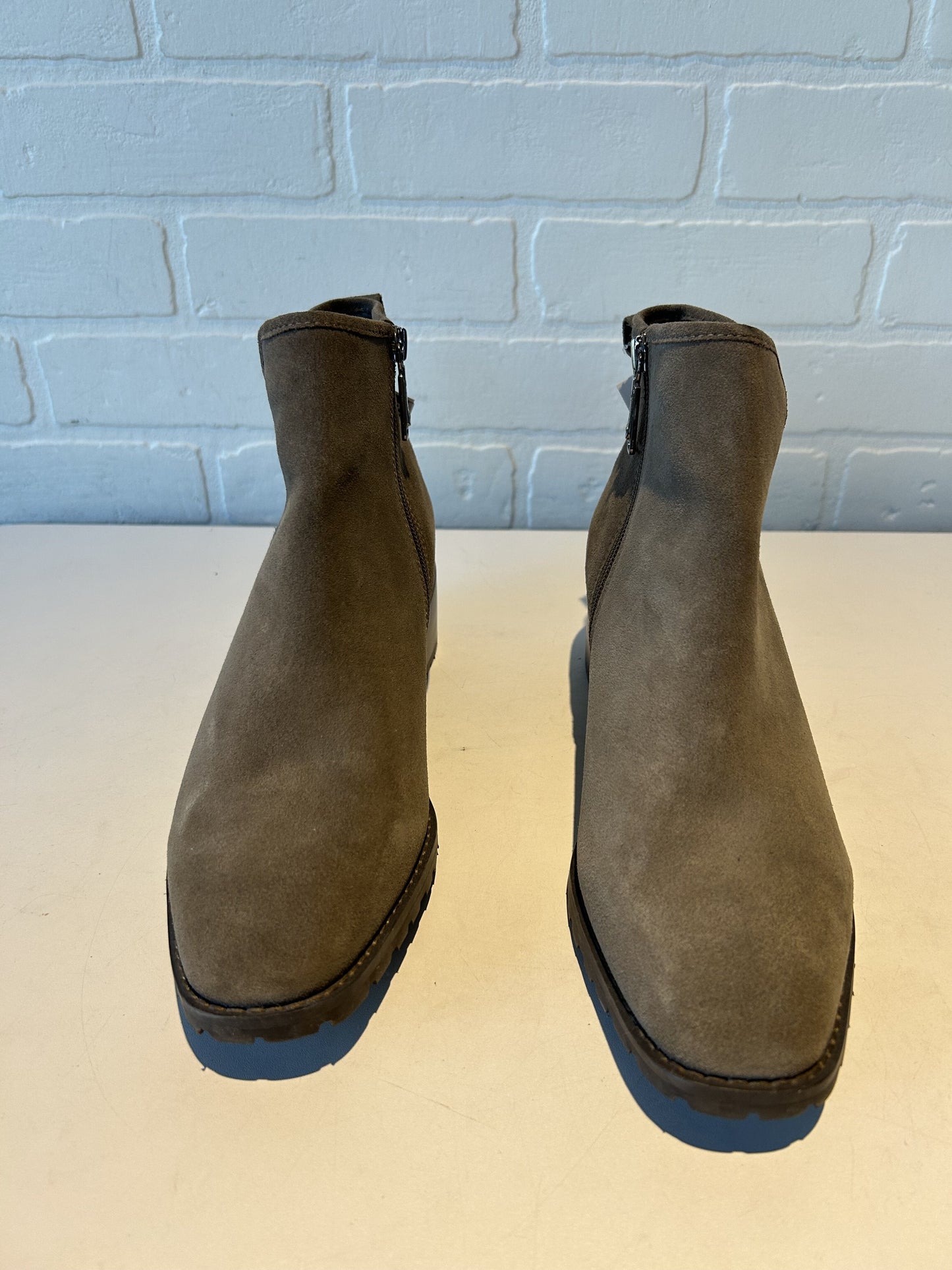 Boots Ankle Flats By Blondo Size: 9