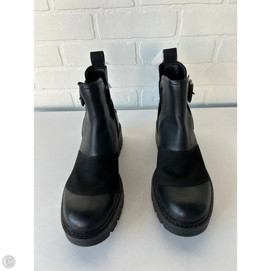 Boots Designer By Ugg In Black, Size: 10