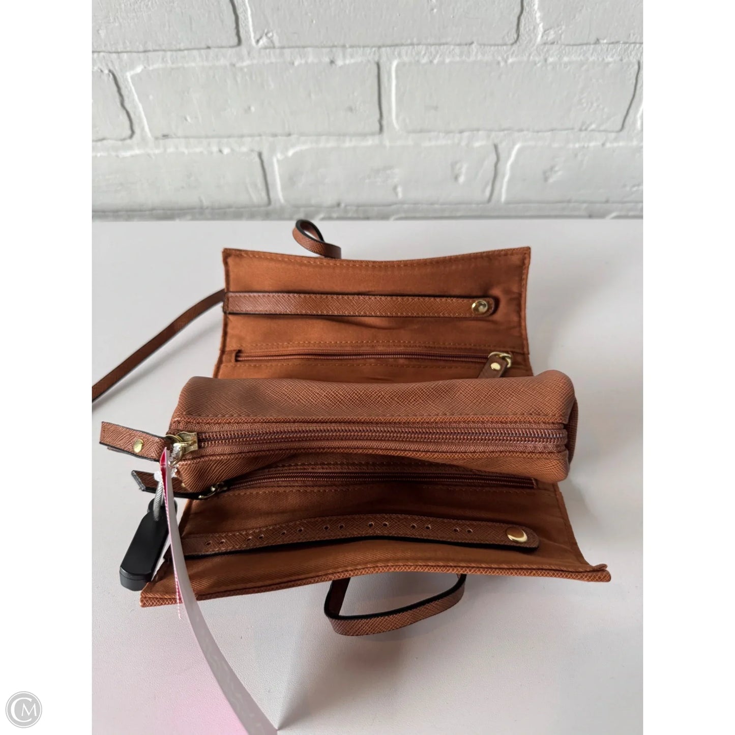 Jewelry Case By Clothes Mentor, Size: Small