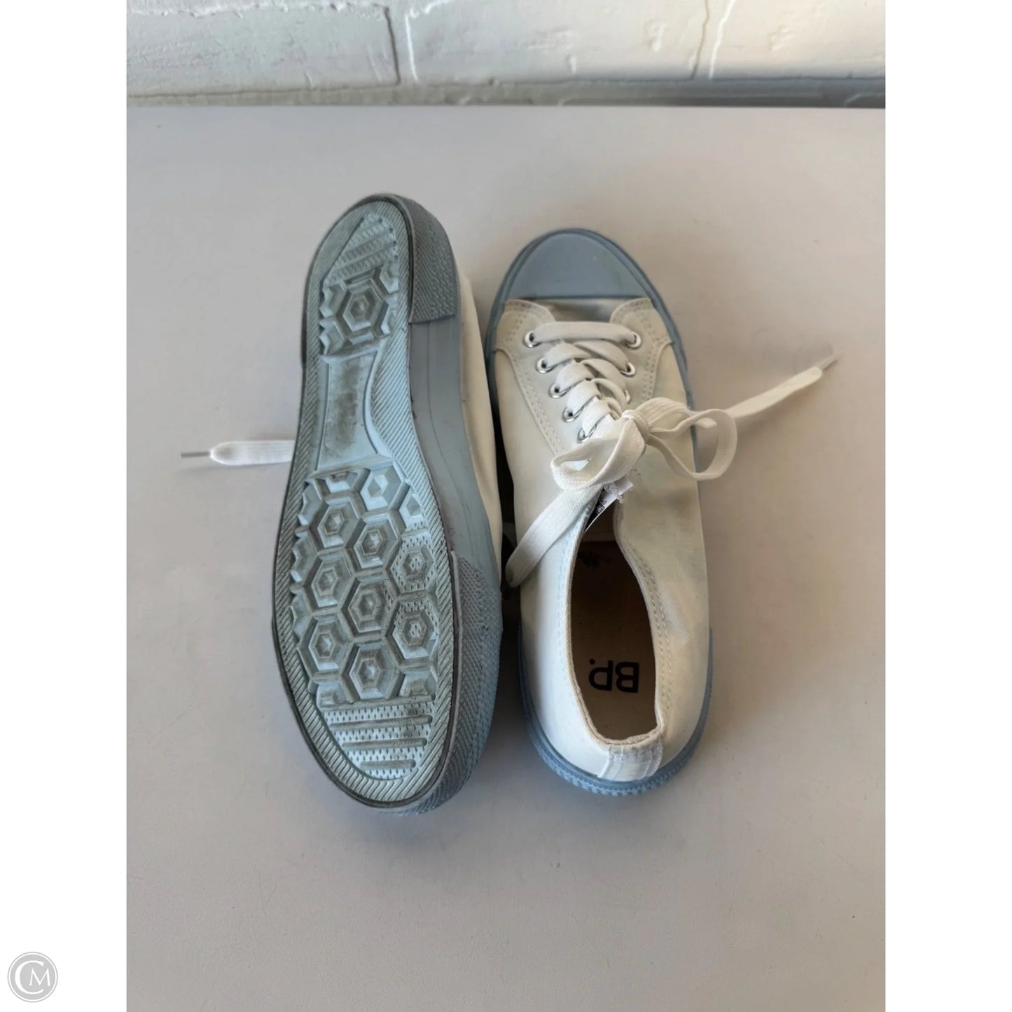 Shoes Sneakers By Bp In Blue & White, Size: 8.5