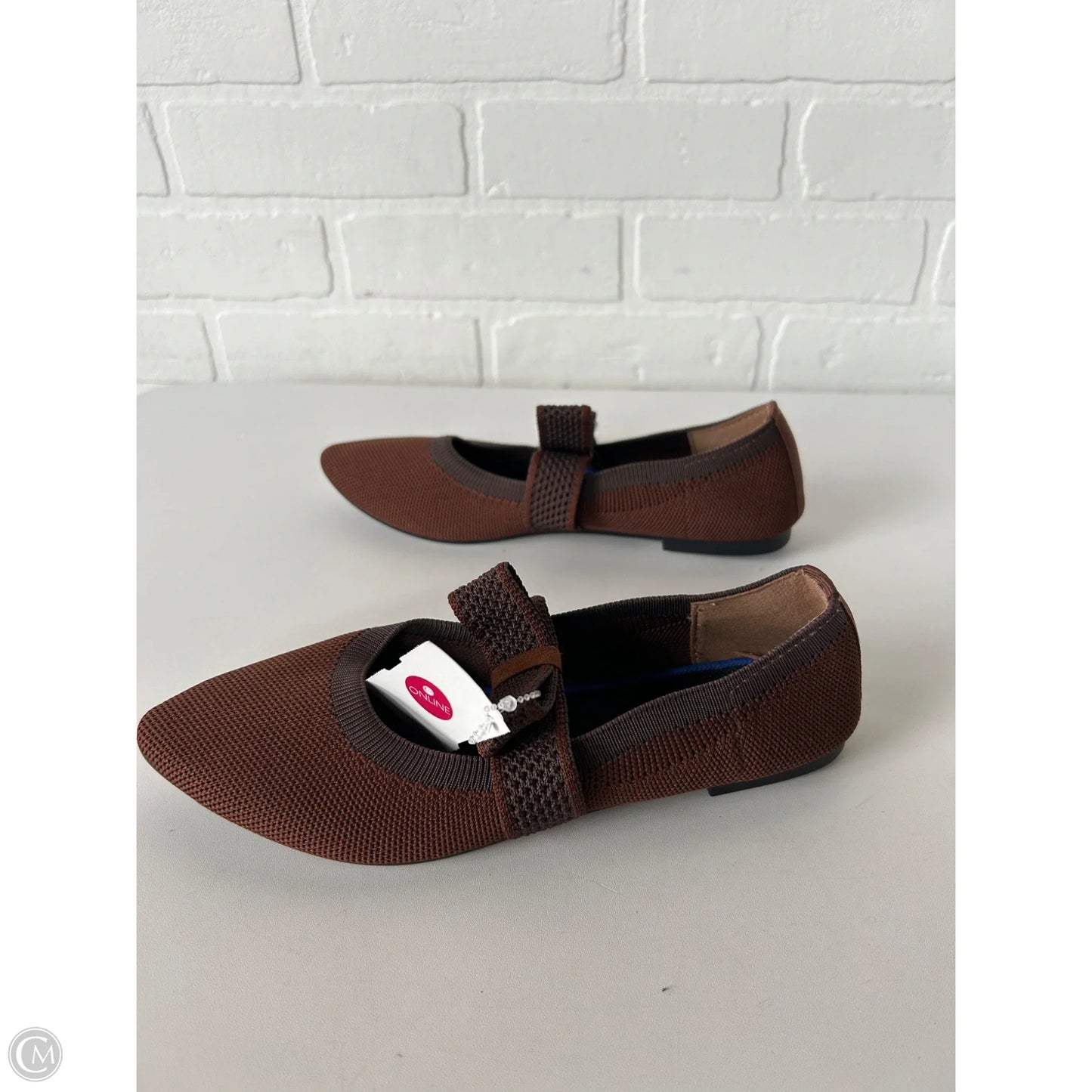 Shoes Flats By Clothes Mentor In Brown, Size: 5.5