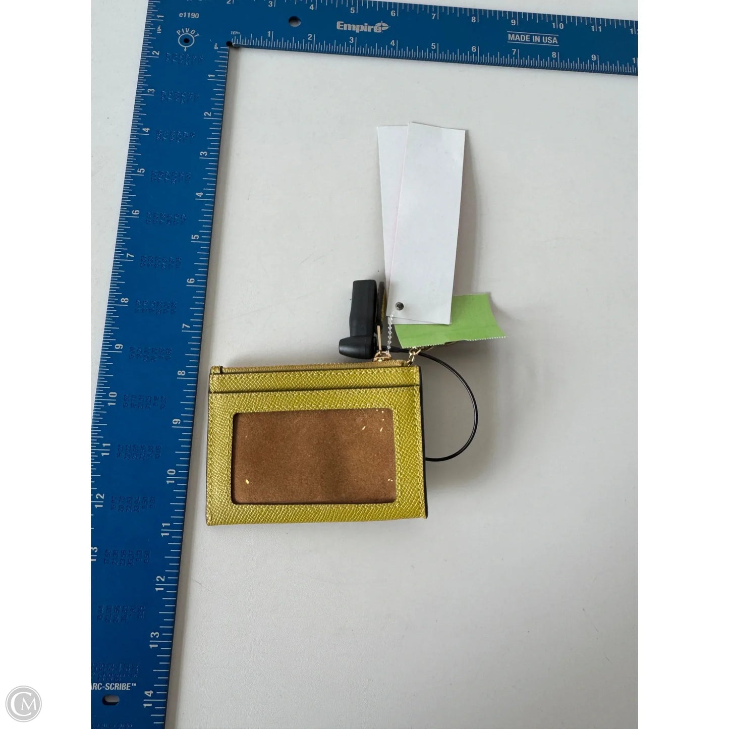 Id/card Holder Designer By Coach, Size: Small