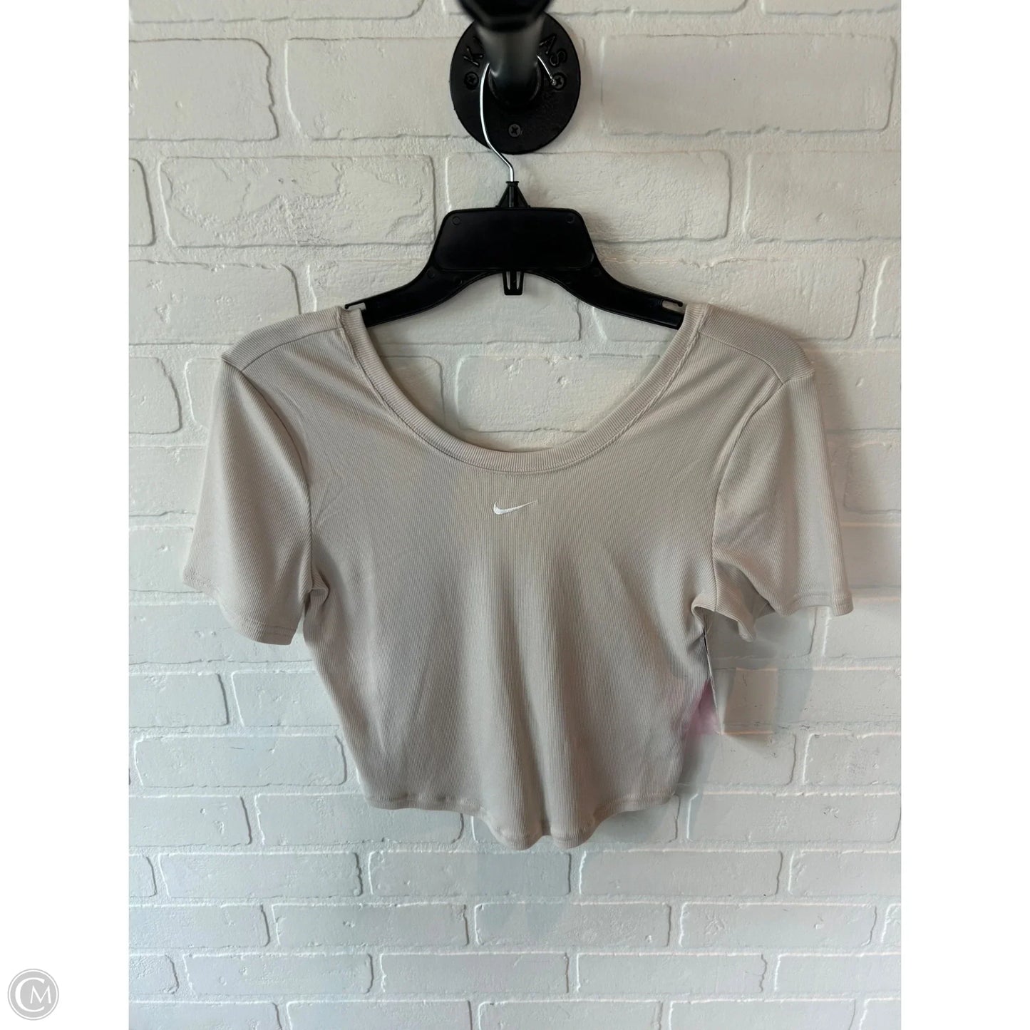 Athletic Top Short Sleeve By Nike In Tan, Size: S