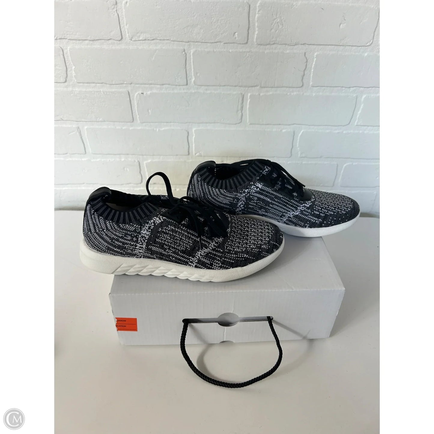 Shoes Sneakers By Aldo In Black & Grey, Size: 7.5