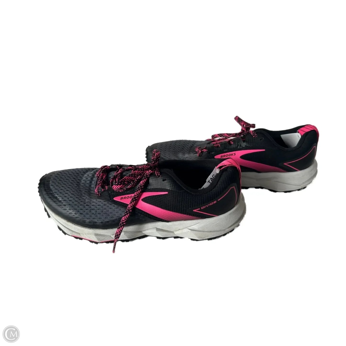 Shoes Athletic By Brooks In Grey & Pink, Size: 8.5
