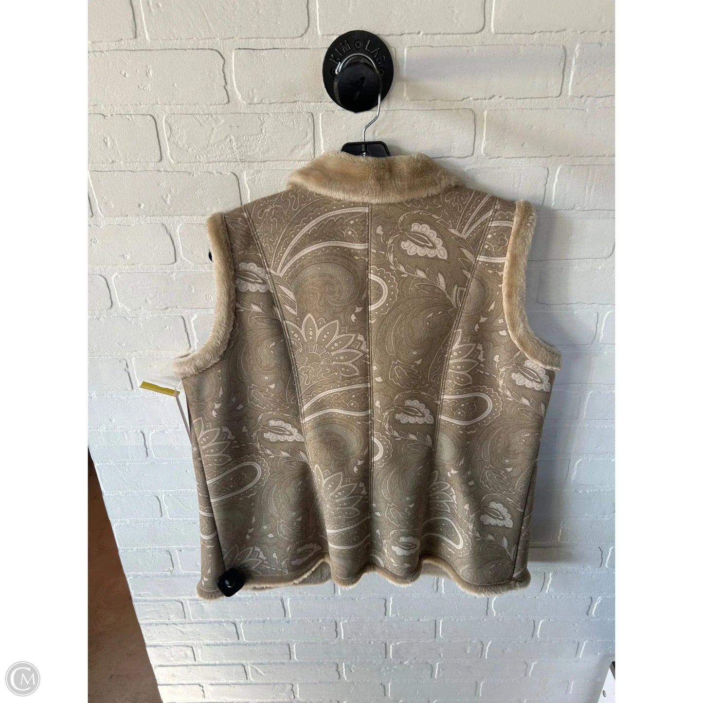 Vest Faux Fur & Sherpa By Coldwater Creek In Tan, Size: L