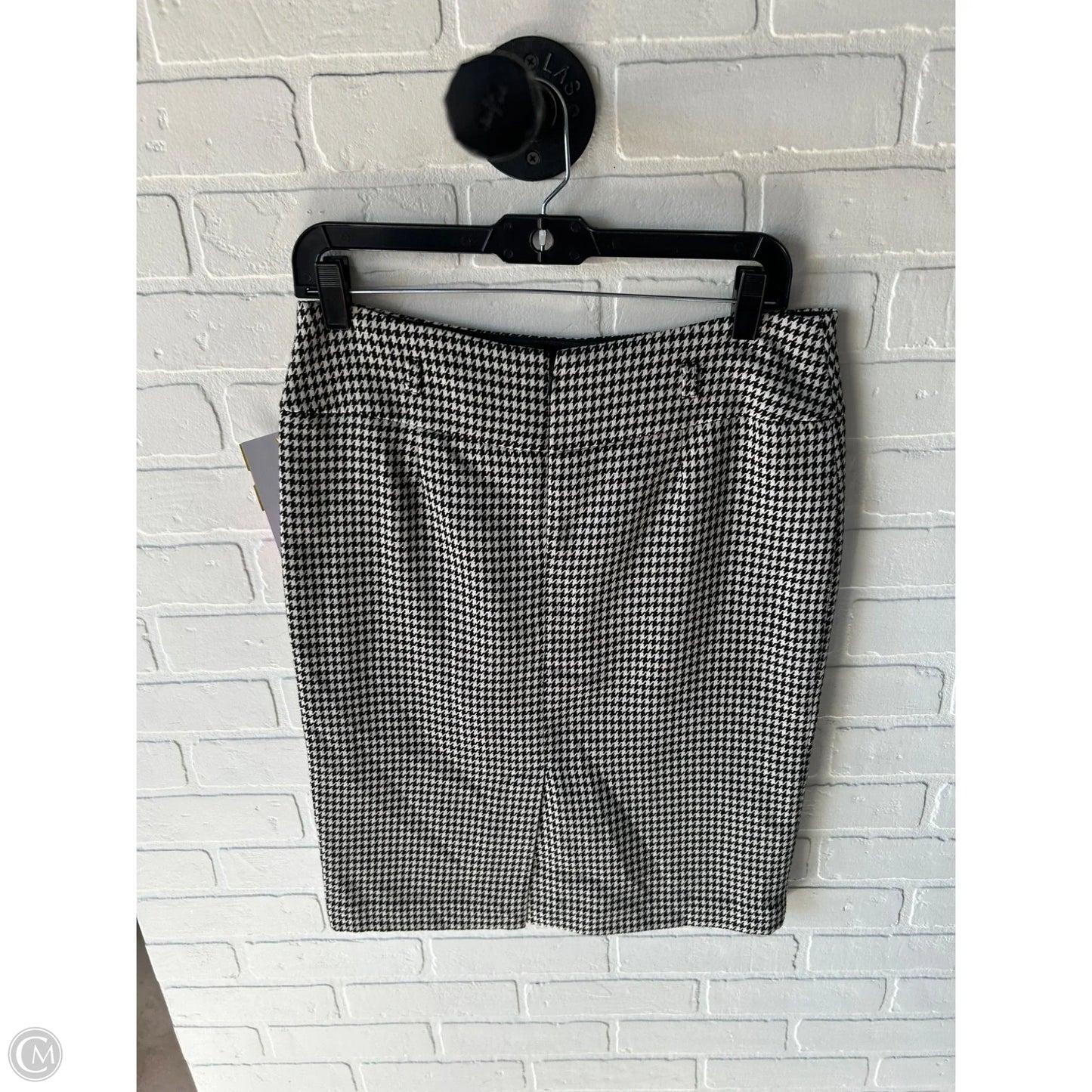 Skirt Midi By White House Black Market In Black & Cream, Size: 6