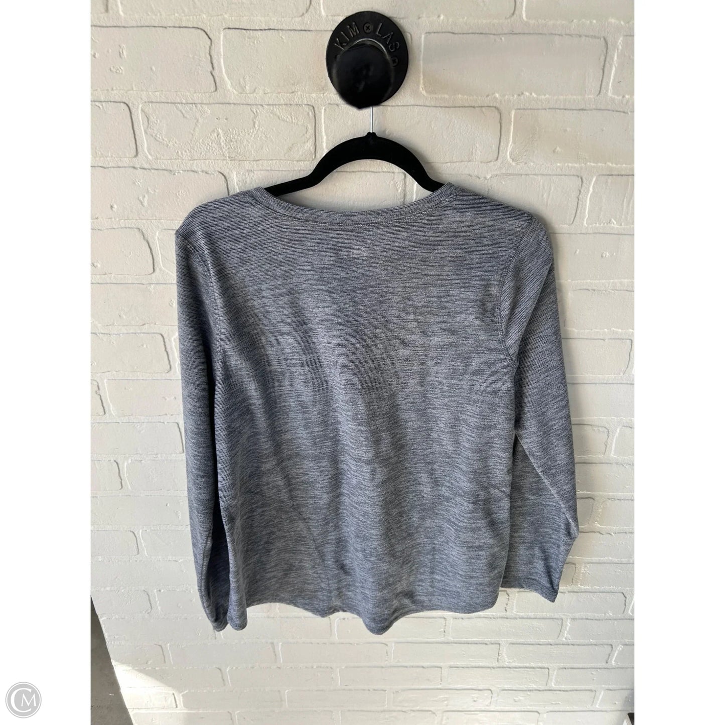 Athletic Top Long Sleeve Crewneck By Tek Gear In Grey, Size: L
