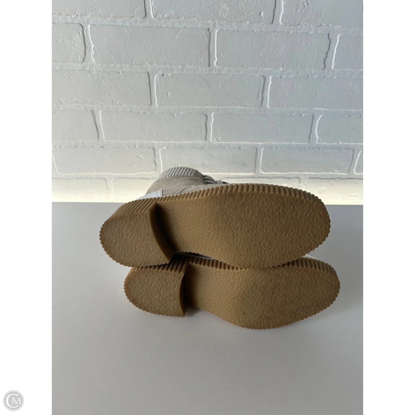 Boots Ankle Flats By Vaneli In Tan & White, Size: 7