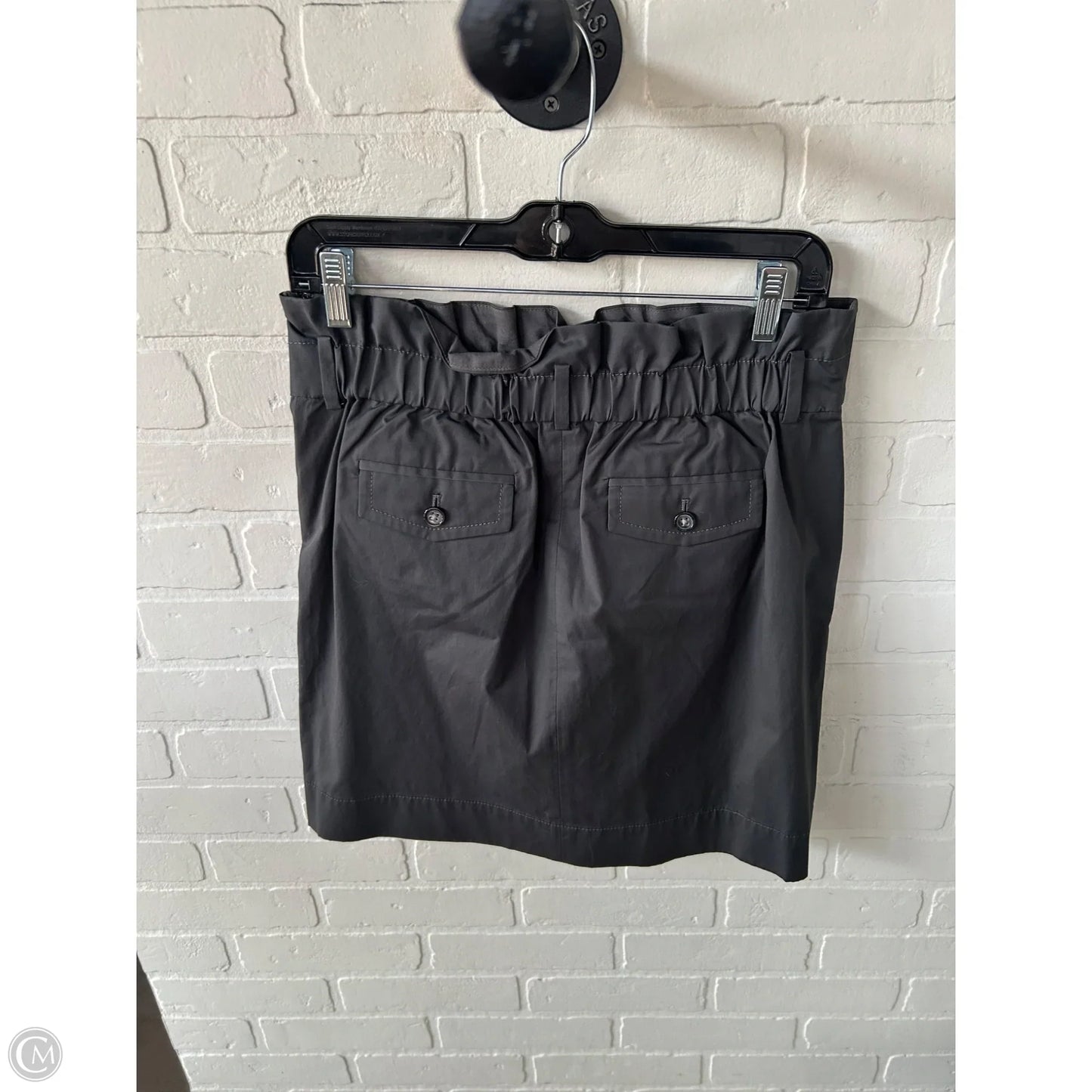 Skirt Mini & Short By Banana Republic In Grey, Size: 6