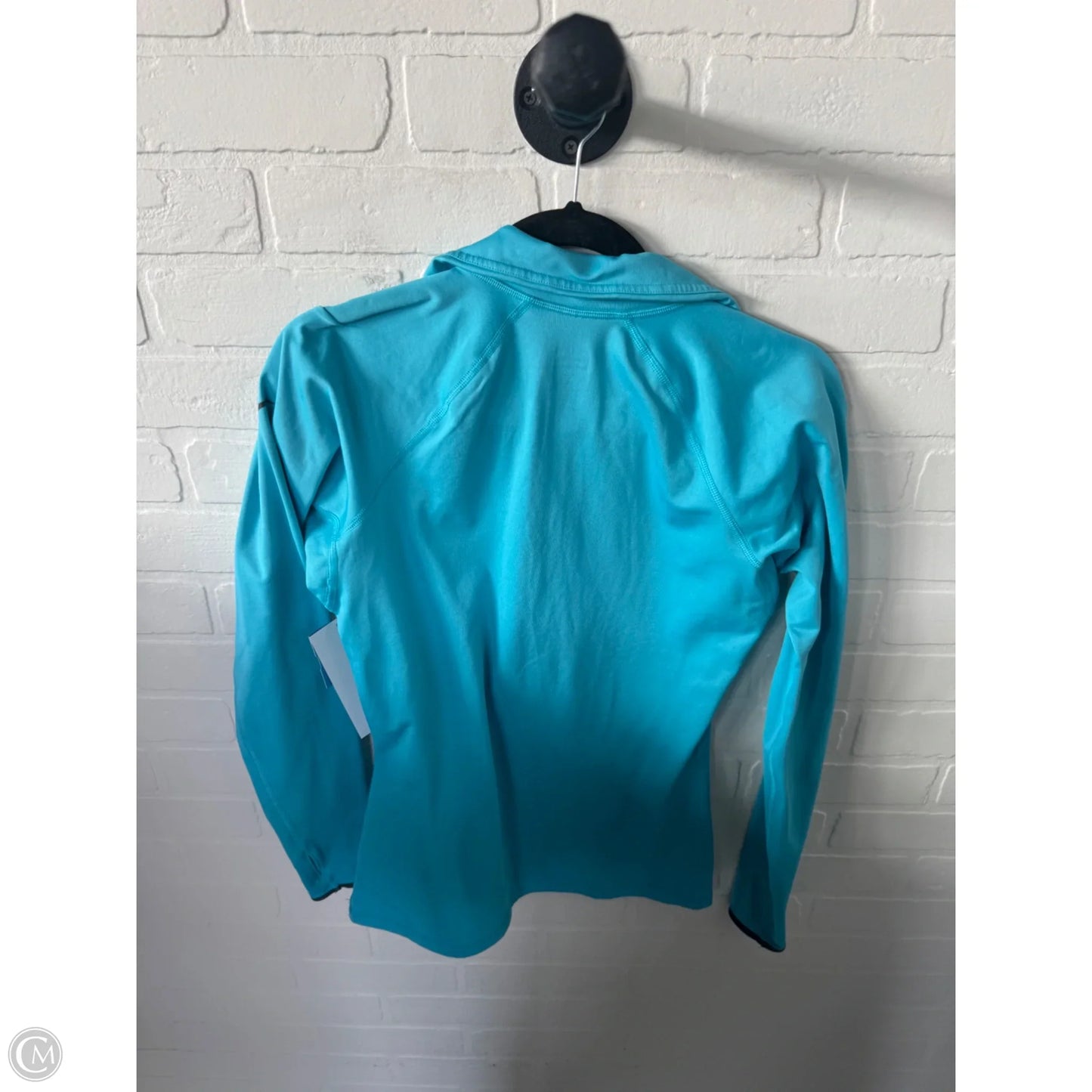 Athletic Top Long Sleeve Collar By Nike In Blue, Size: M