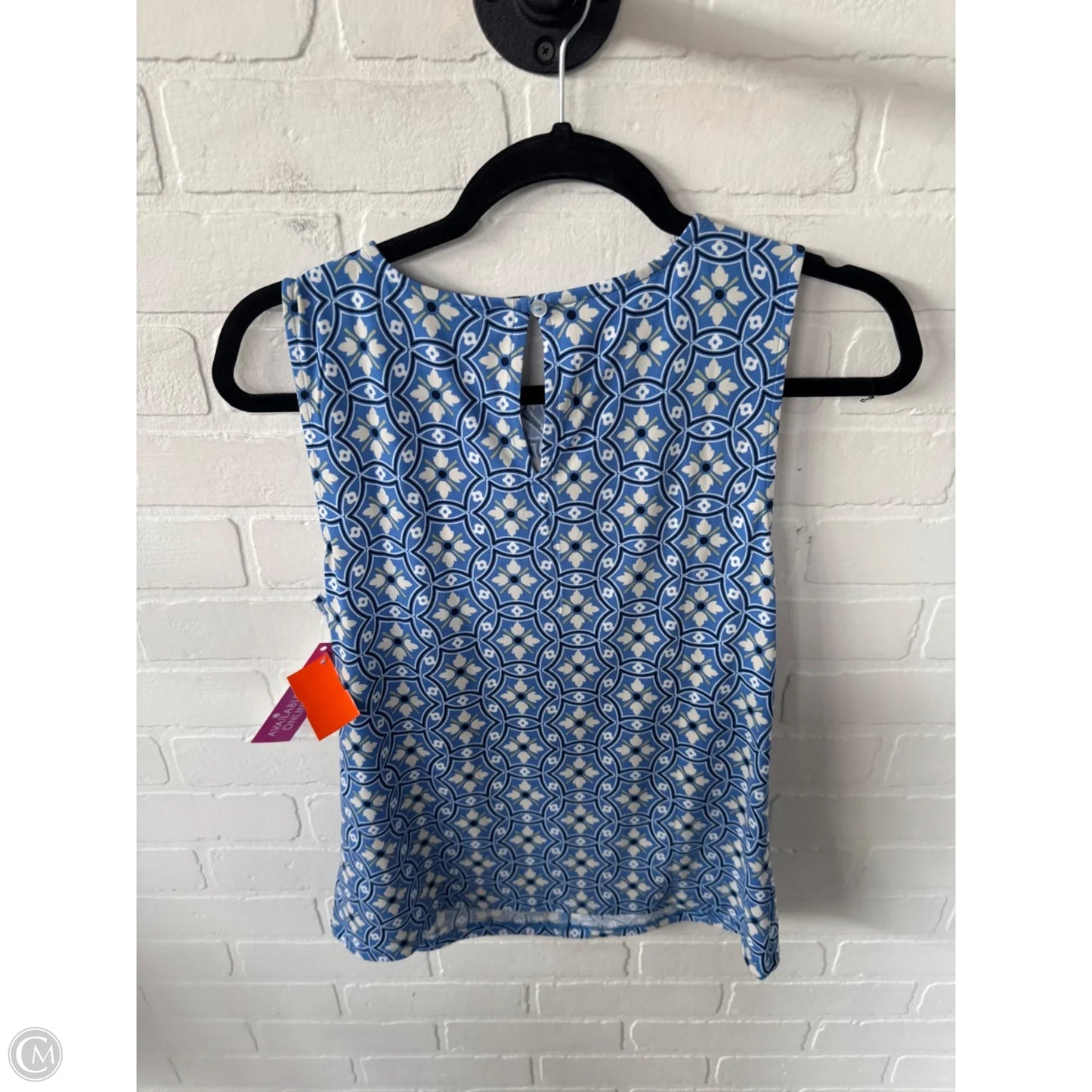 Top Sleeveless By Ann Taylor In blue & white, Size: M