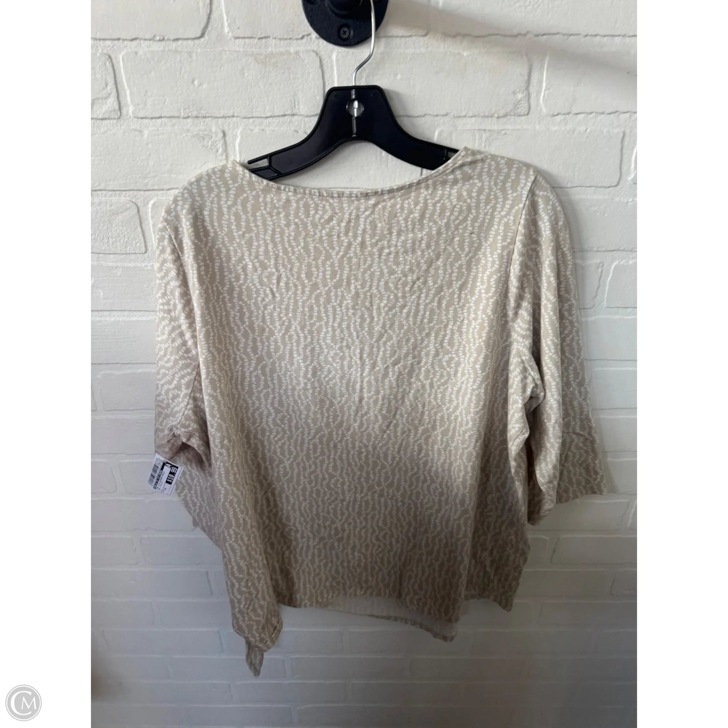 Top 3/4 Sleeve Basic By Belle By Kim Gravel In Tan & White, Size: 1x