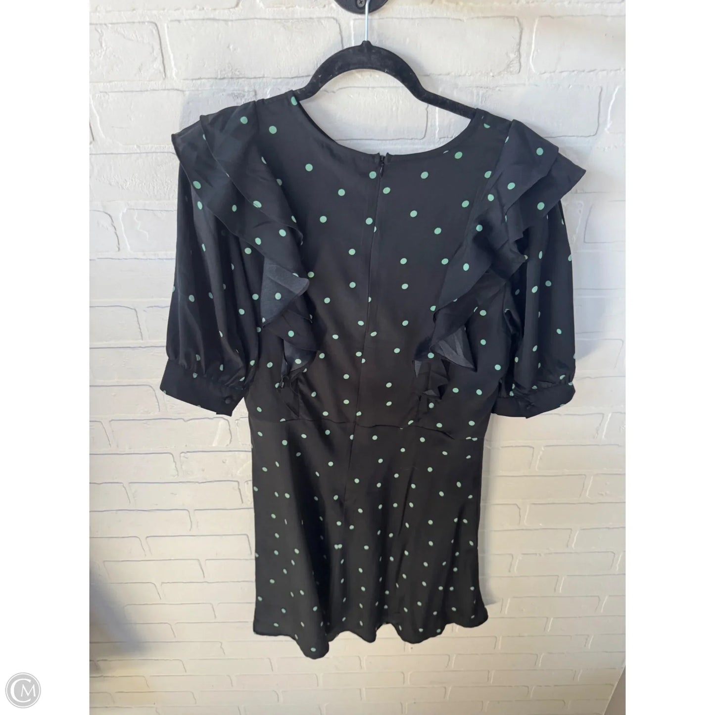 Dress Casual Short By New Look In Black & Green, Size: L
