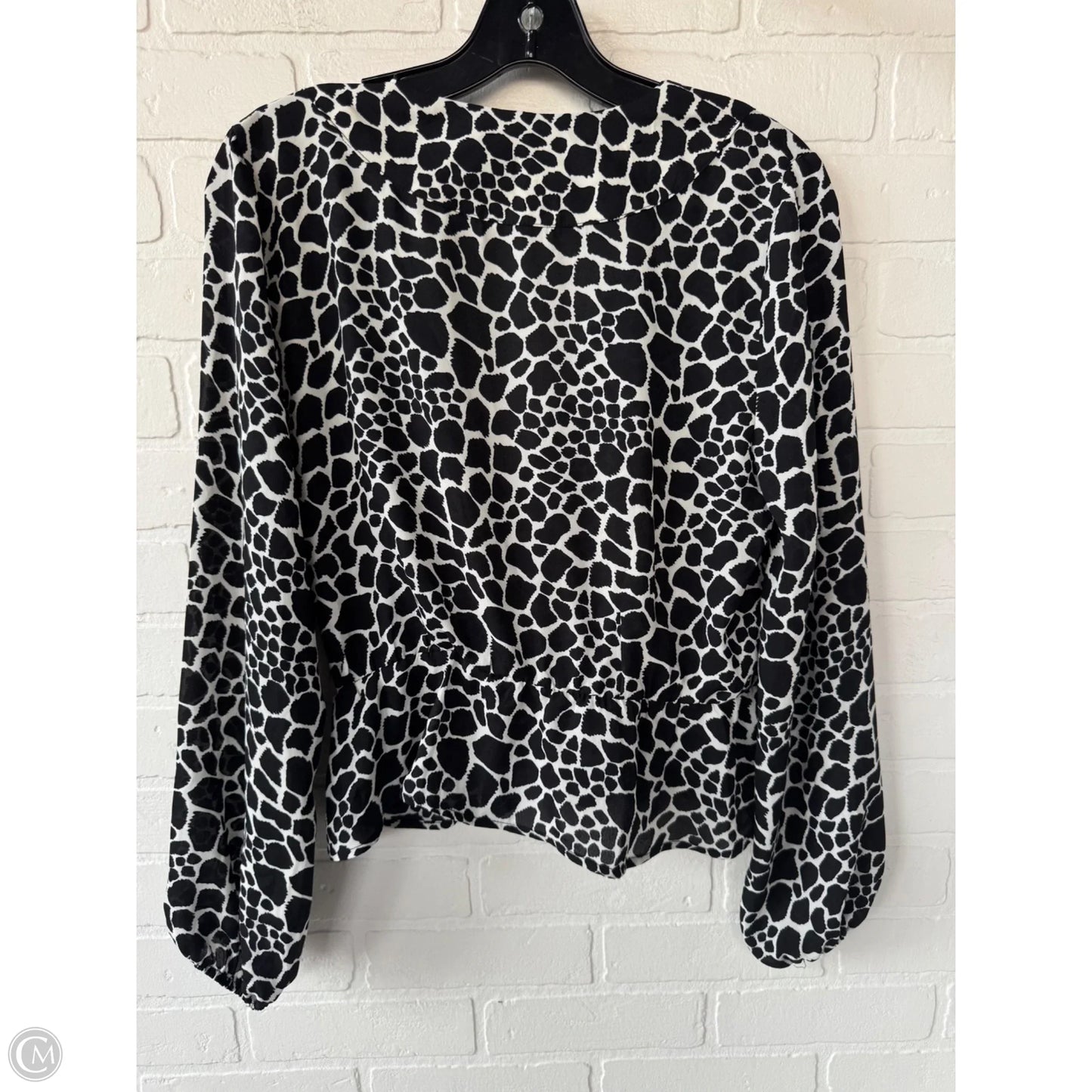 Top Long Sleeve By Free Press In Black & White, Size: S