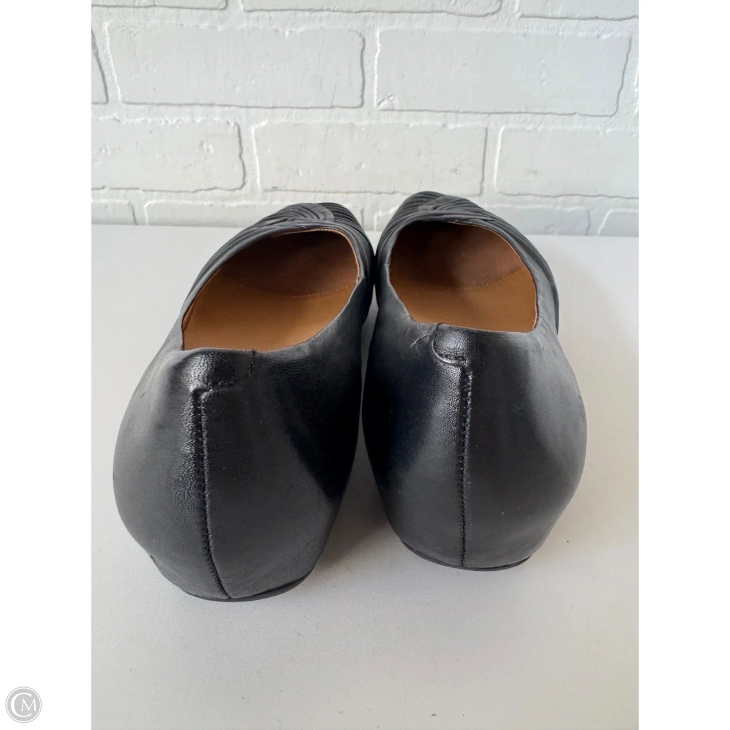 Shoes Flats By Earthies In Black, Size: 9