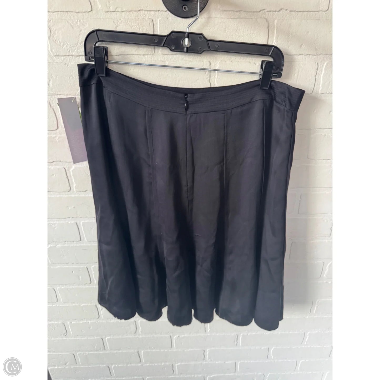 Skirt Mini & Short By Adrienne Vittadini In Black, Size: 10