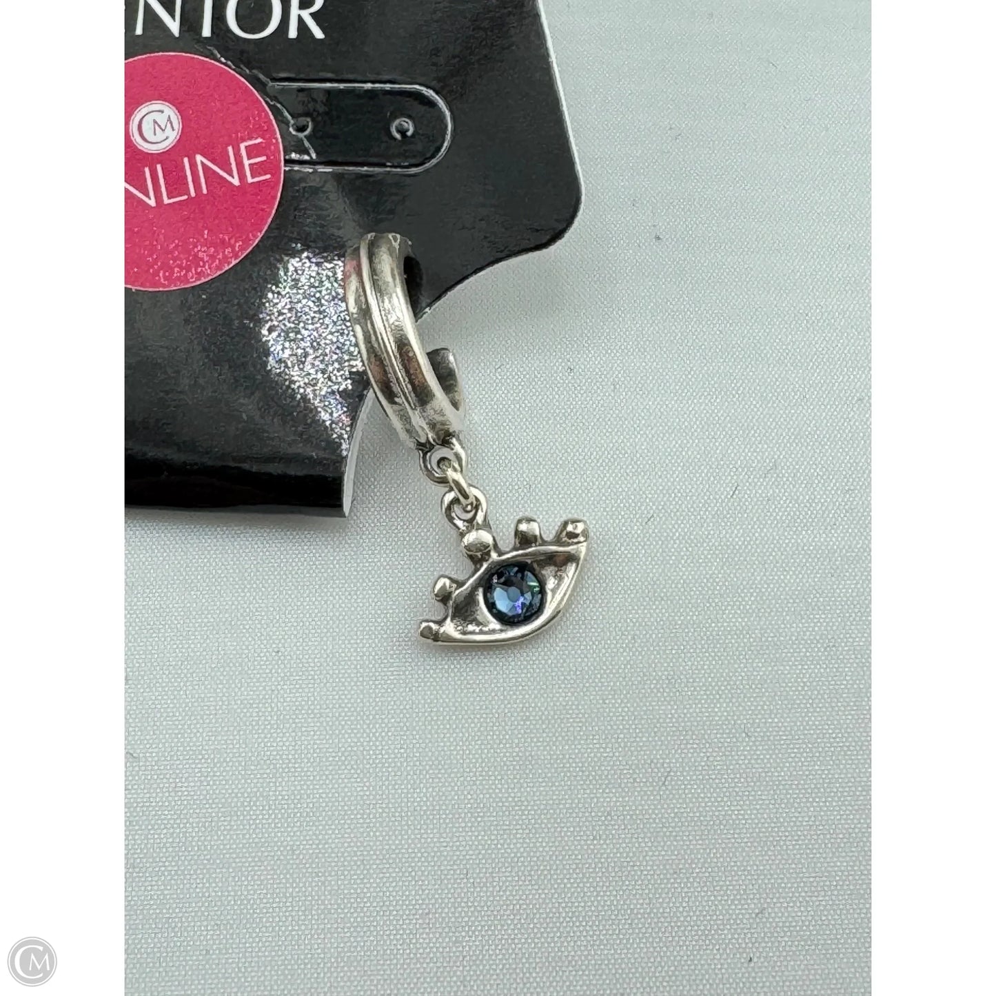 Earrings Dangle/drop By Uno De 50