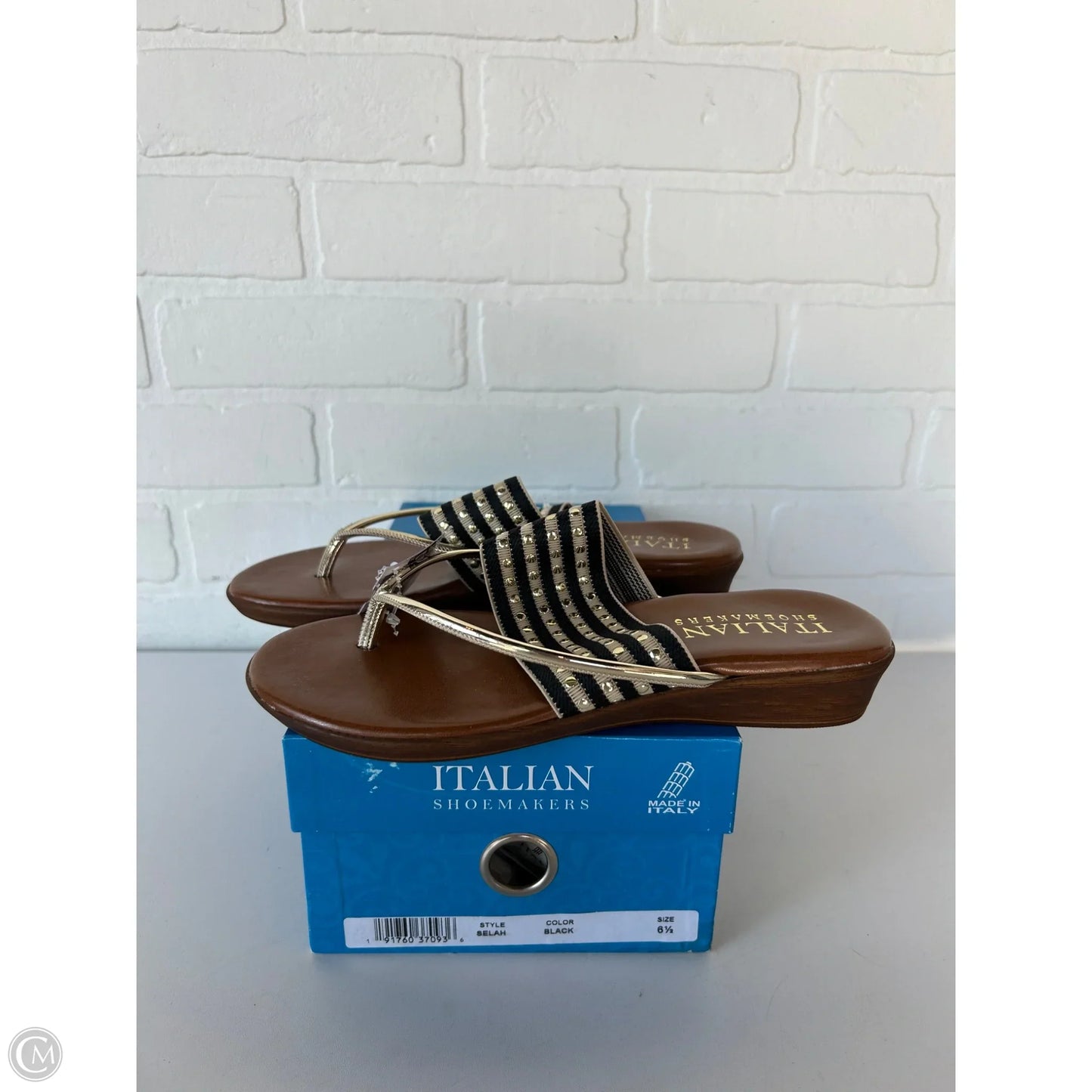 Sandals Flats By Italian Shoemakers In Brown & Gold, Size: 6.5