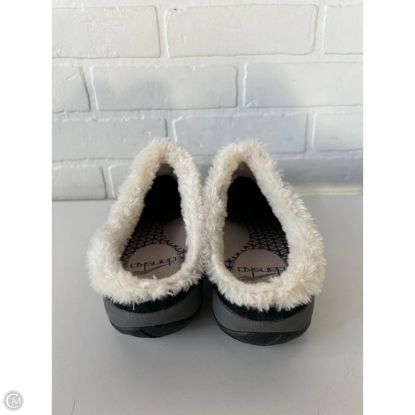 Shoes Flats By Dansko In Black, Size: 7.5