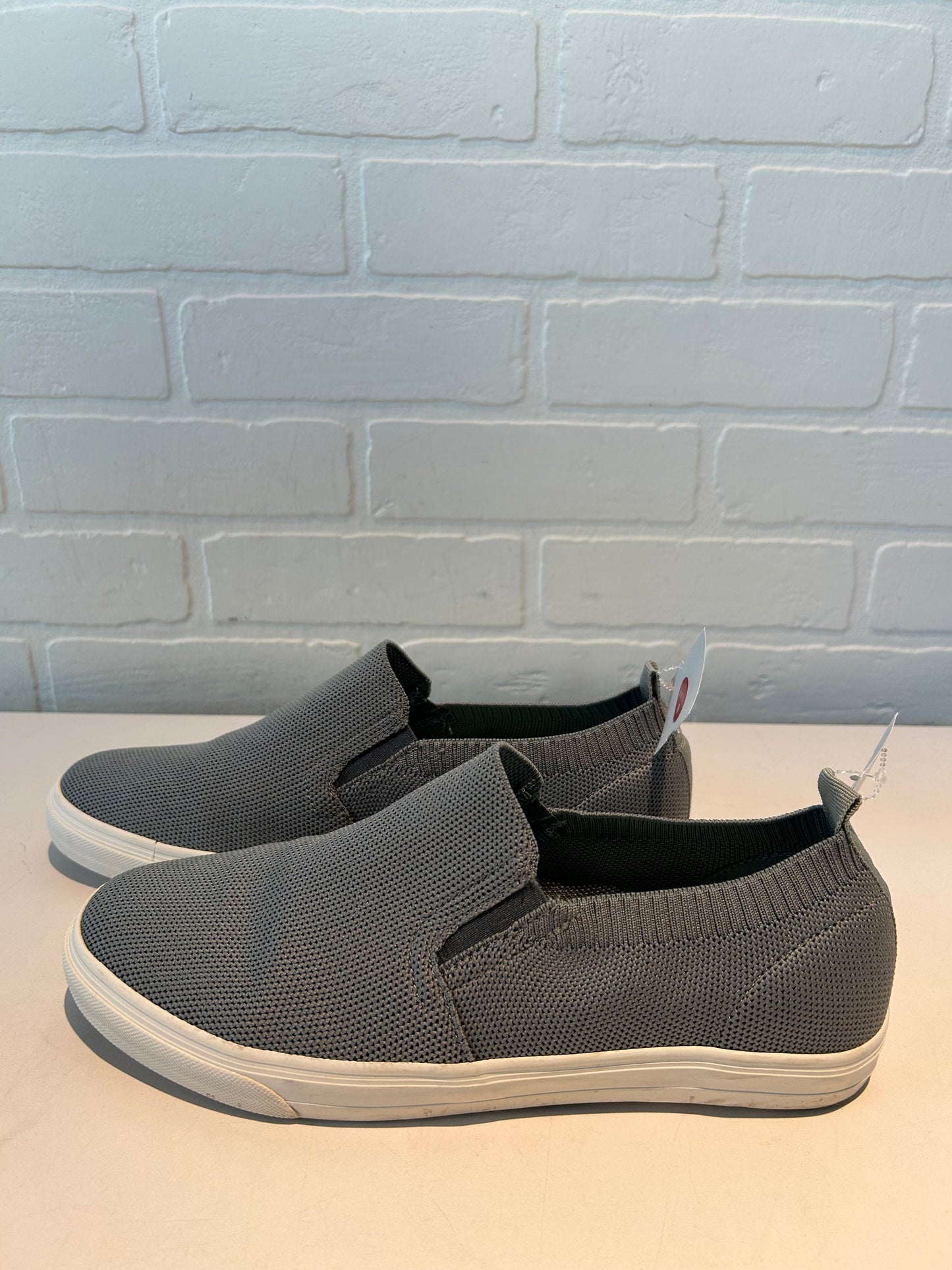 Shoes Flats By Natural Reflections In Grey, Size: 11