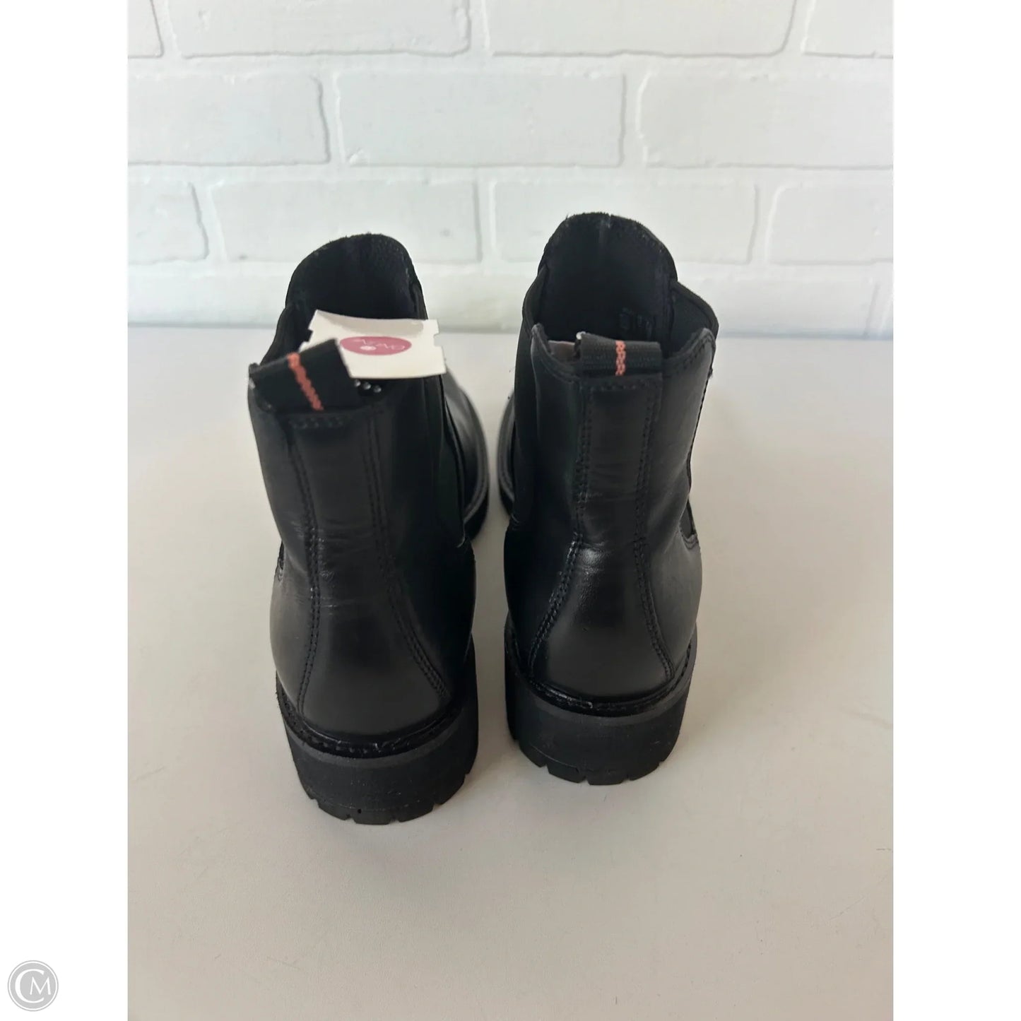 Boots Ankle Flats By Ecco In Black, Size: 8