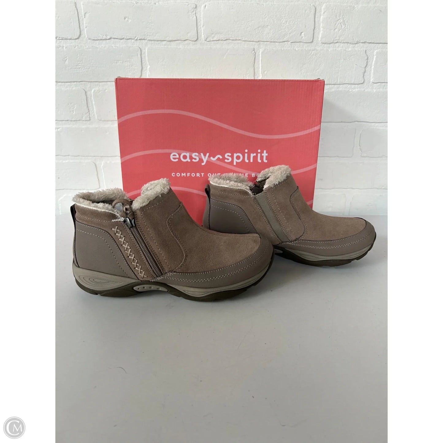 Boots Ankle Flats By Easy Spirit In Brown, Size: 8.5