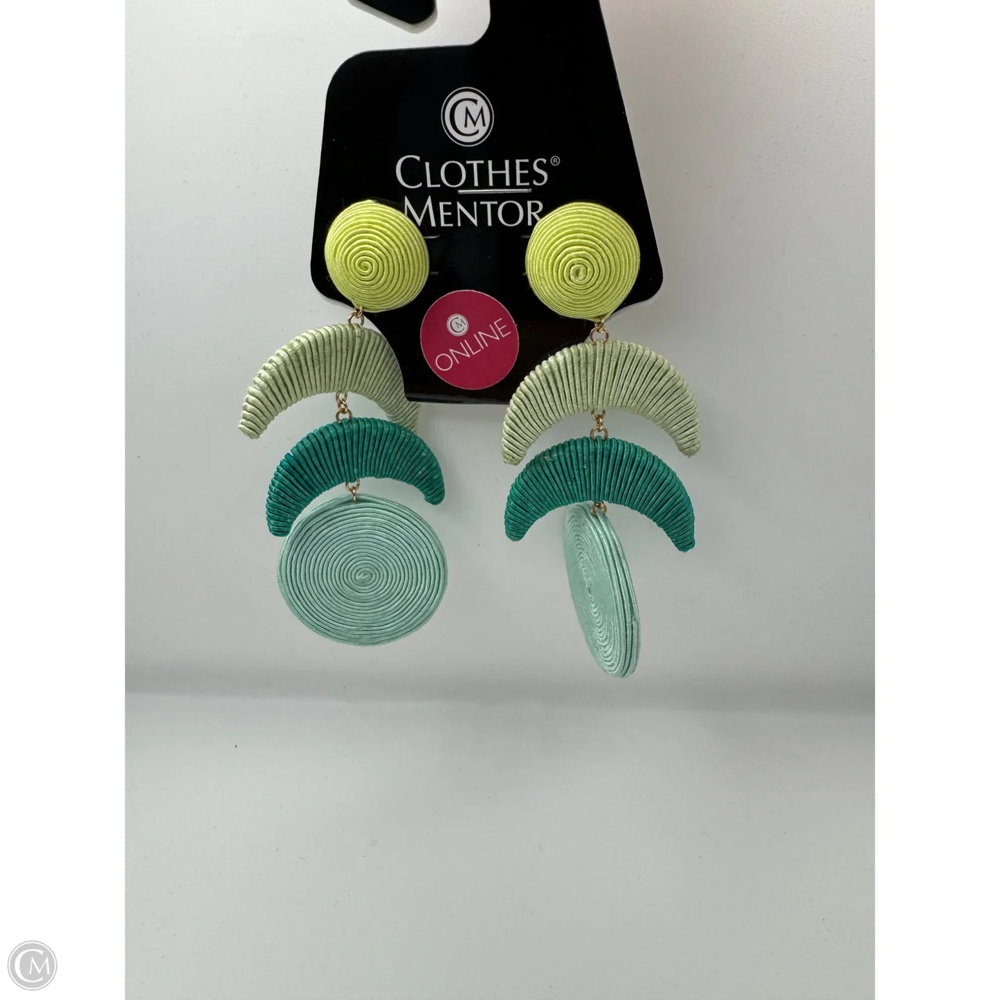 Earrings Dangle/drop By Clothes Mentor