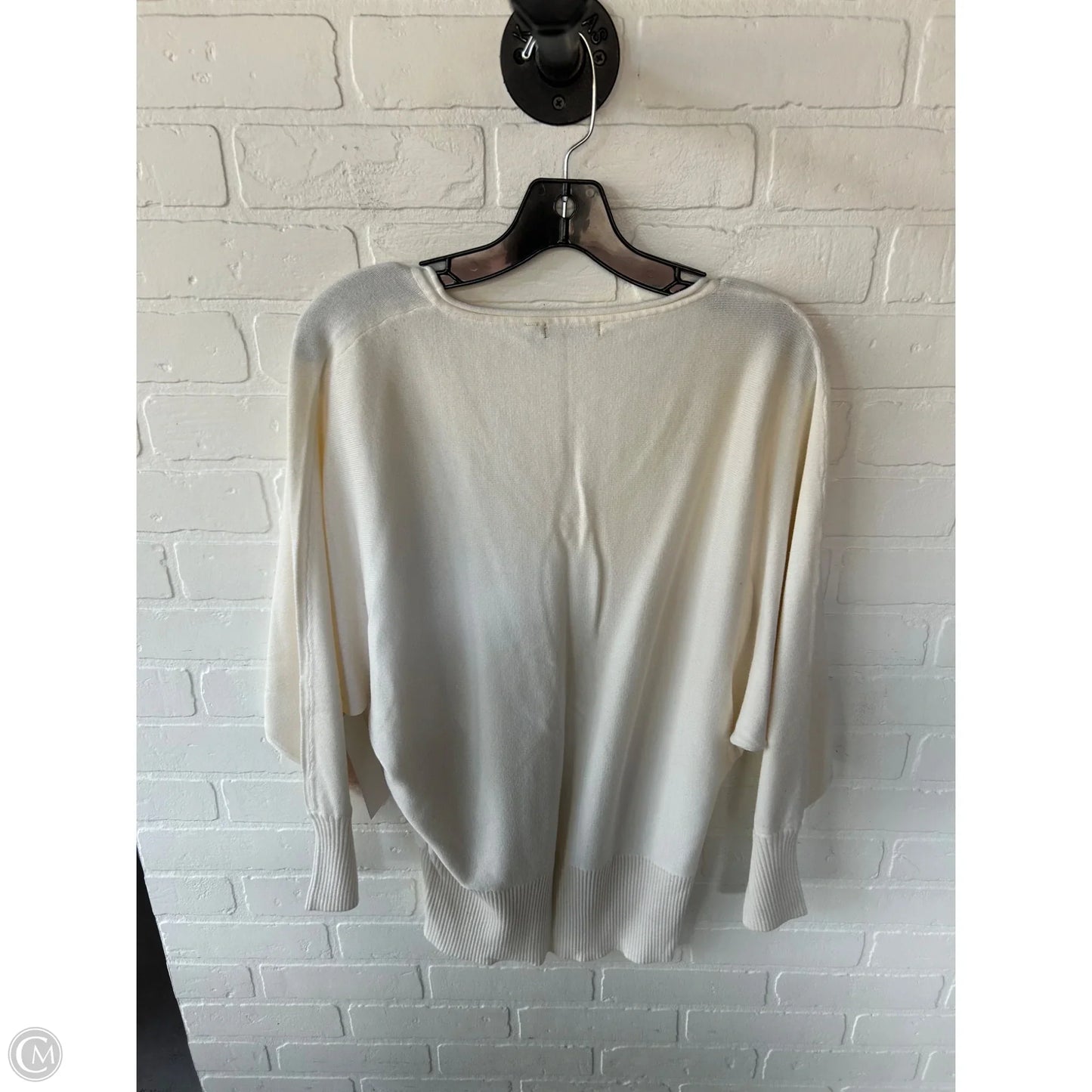 Sweater By Daisy Fuentes In Cream, Size: L