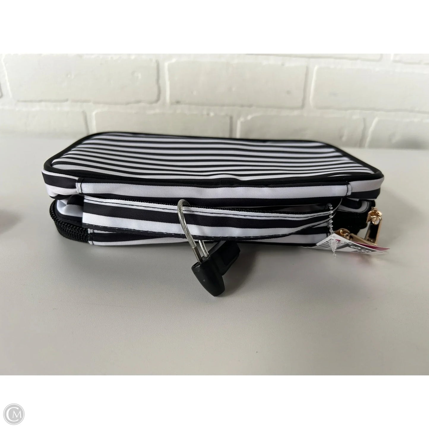 Makeup Bag By Clothes Mentor, Size: Small