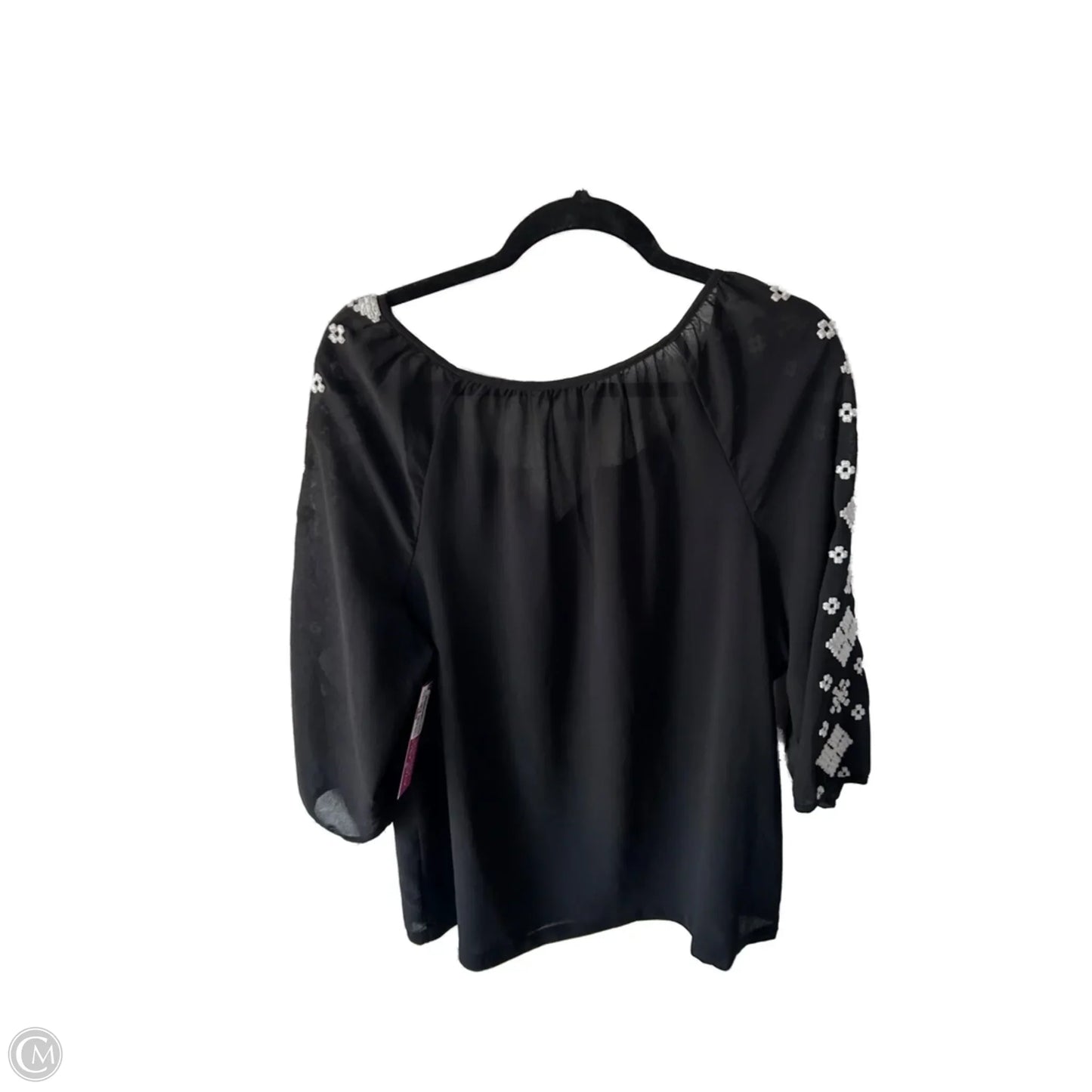 Top Long Sleeve By Old Navy In Black & White, Size: Xl