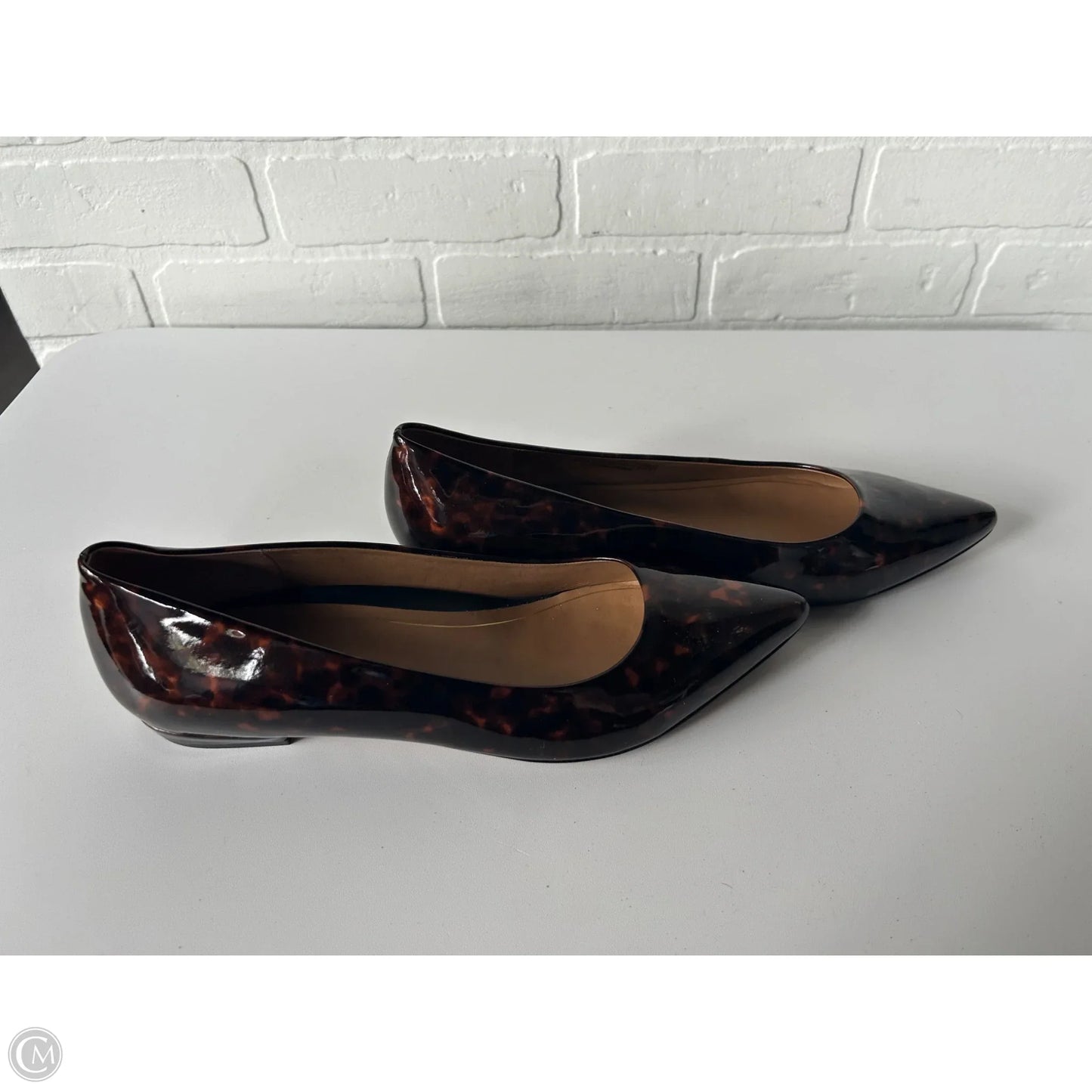 Shoes Flats By Vionic In Brown, Size: 10