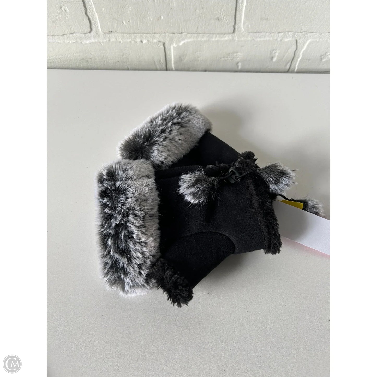 Gloves By Clothes Mentor